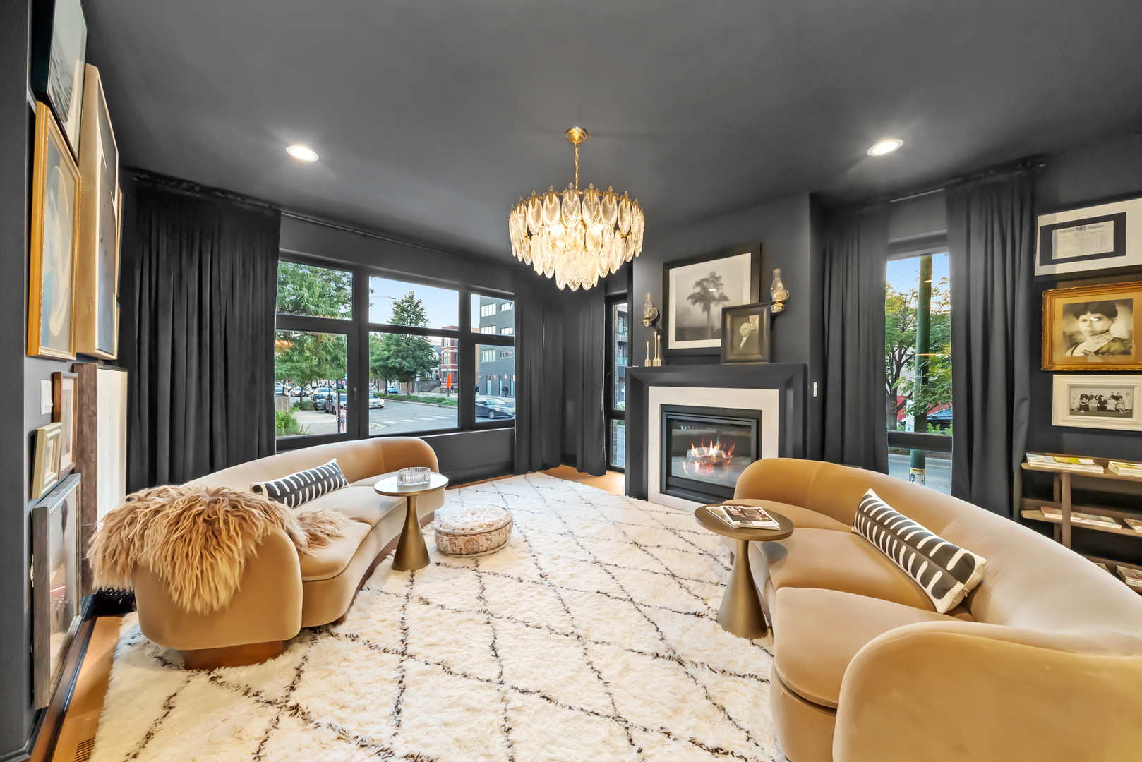 1532 W Ohio Street Unit: 1