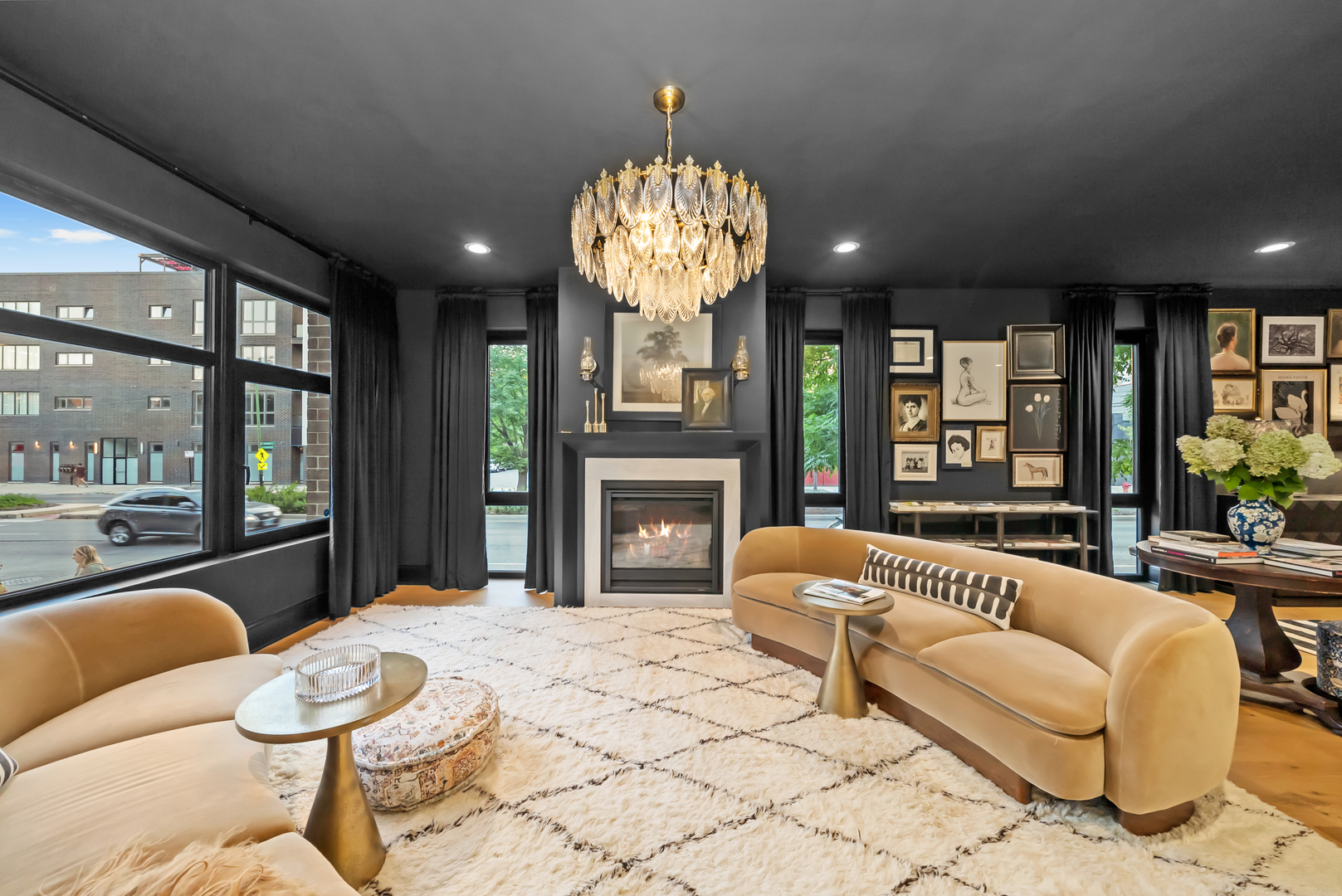 1532 W Ohio Street Unit: 1