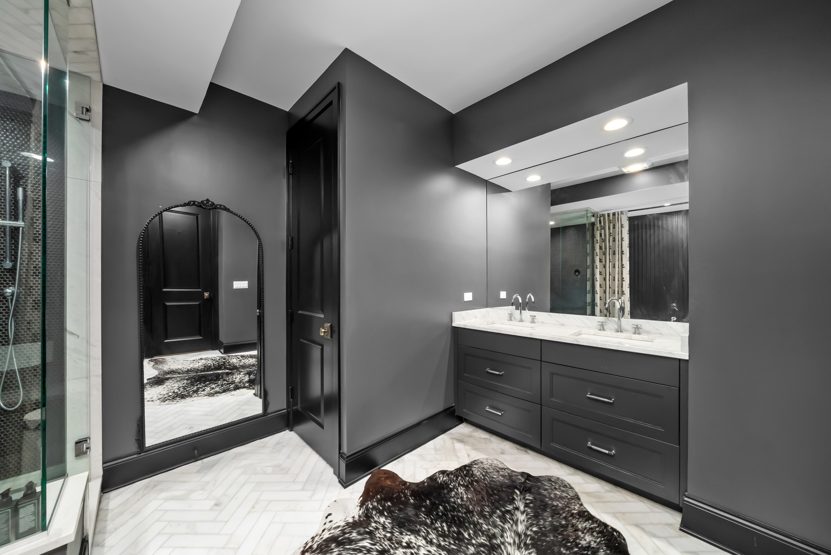 1532 W Ohio Street Unit: 1