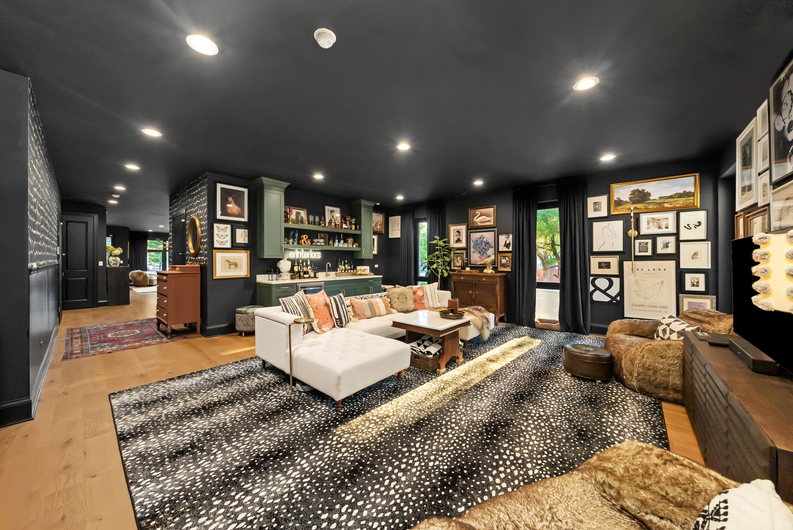 1532 W Ohio Street Unit: 1