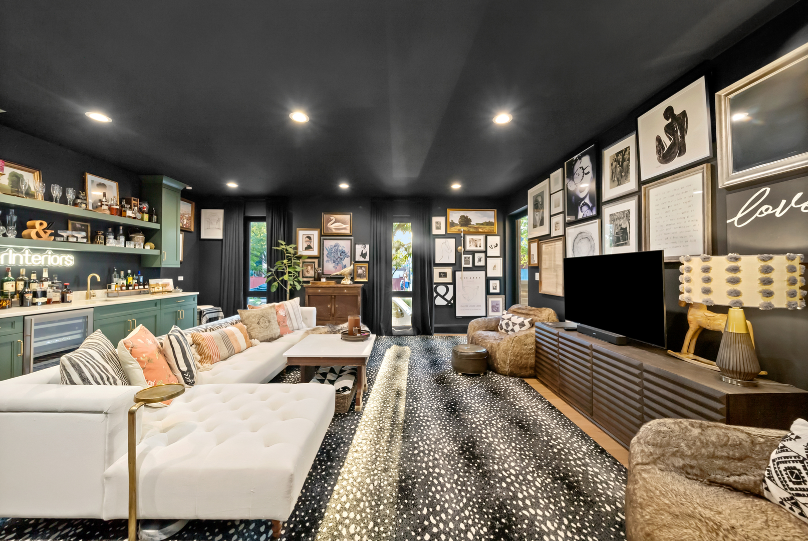 1532 W Ohio Street Unit: 1