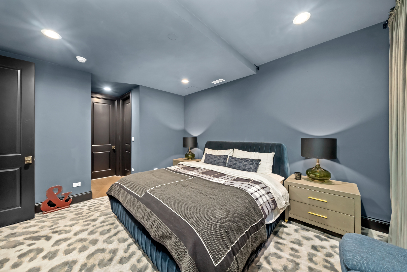 1532 W Ohio Street Unit: 1