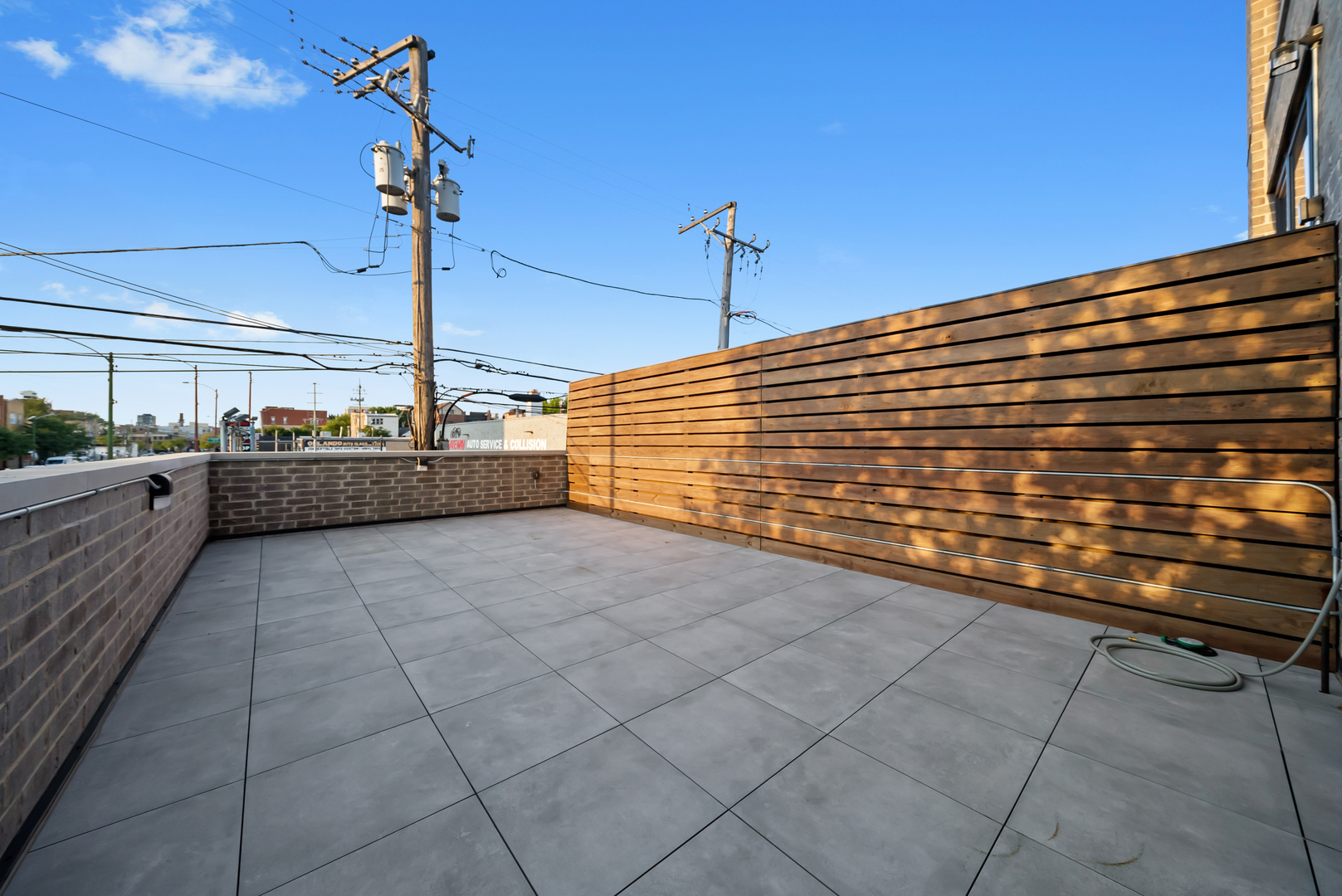 1532 W Ohio Street Unit: 1