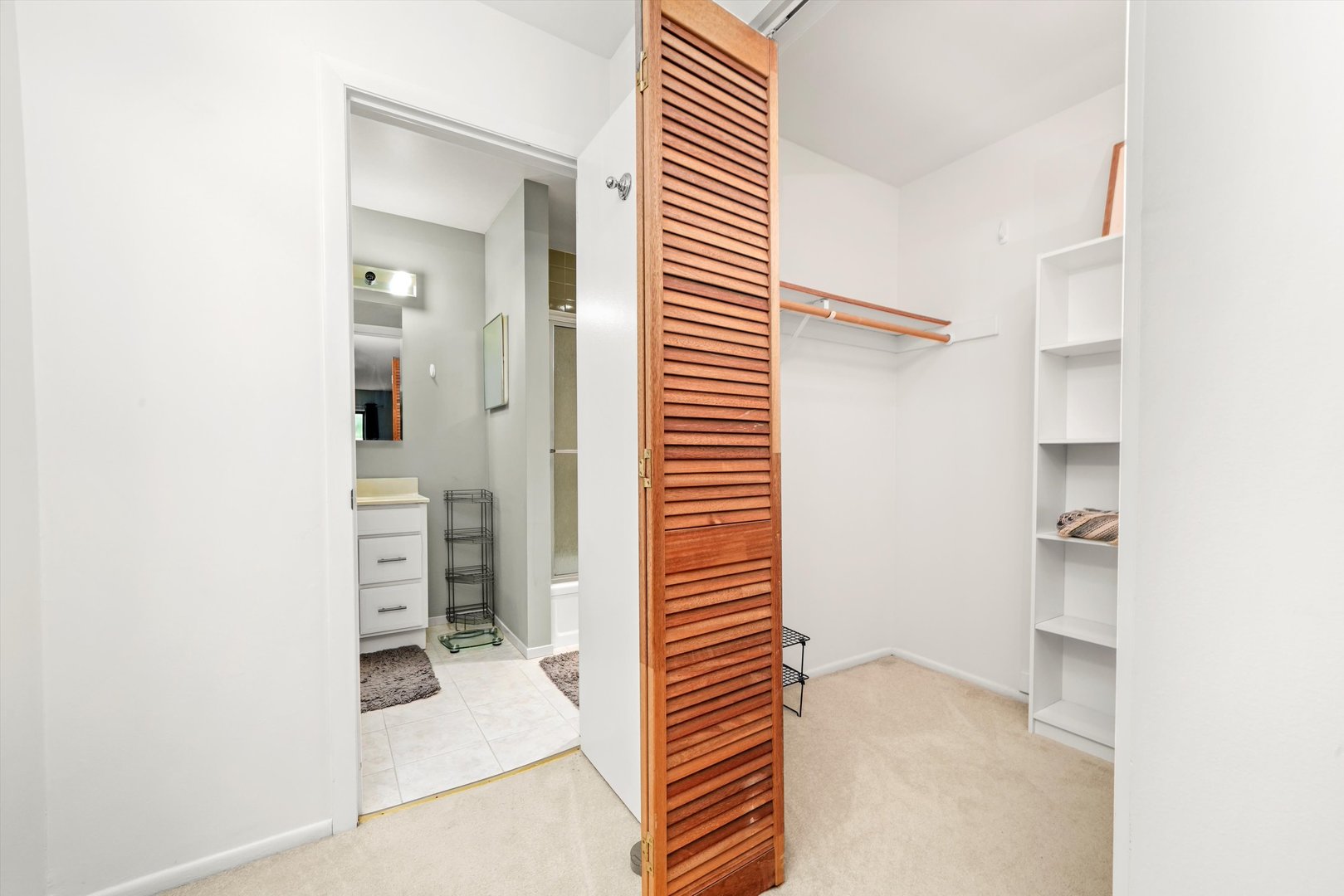 1926 Prairie Square Unit: 210B