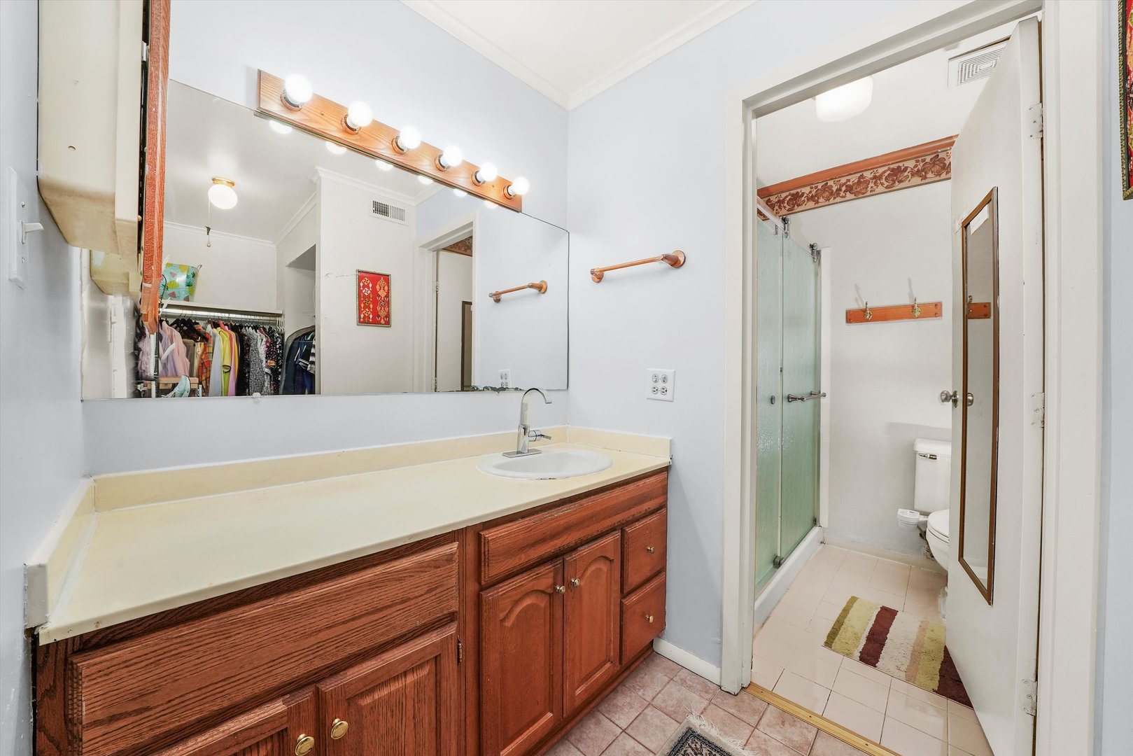 6107 Knoll Valley Drive Unit: 308