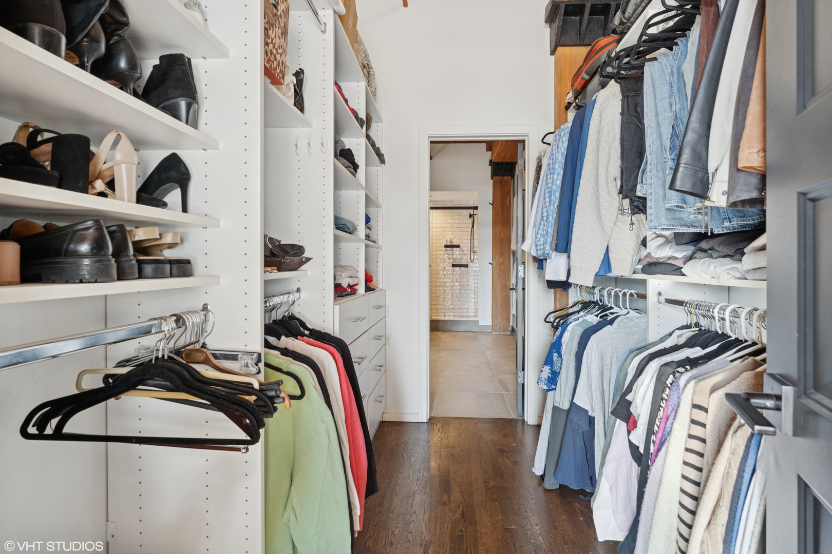 550 N Kingsbury Street Unit: 408