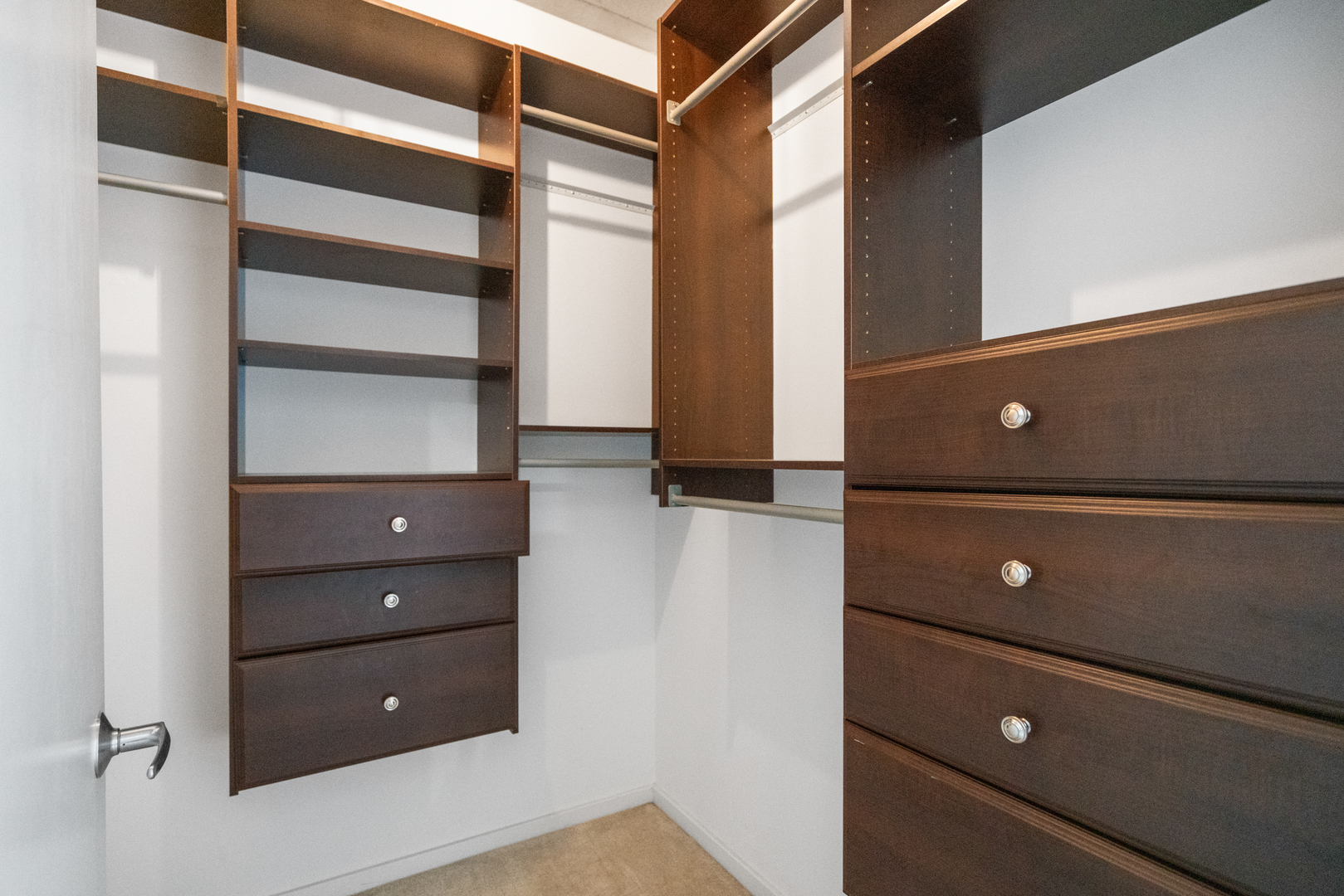 659 W Randolph Street Unit: 1407