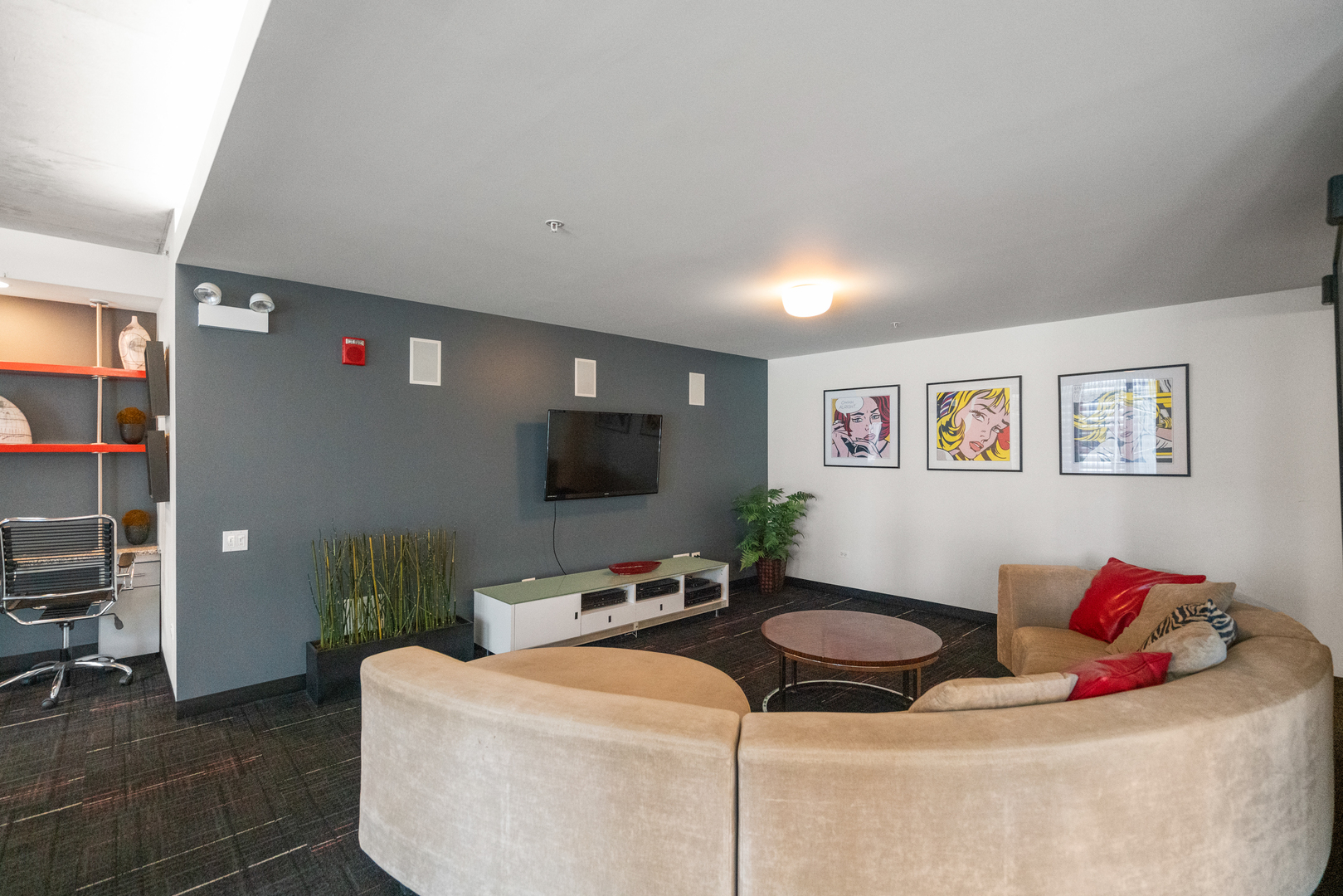 659 W Randolph Street Unit: 1407