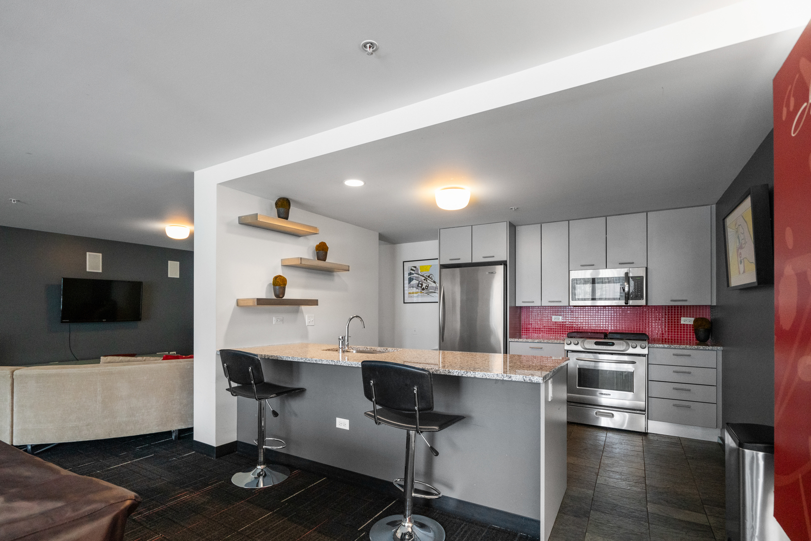 659 W Randolph Street Unit: 1407