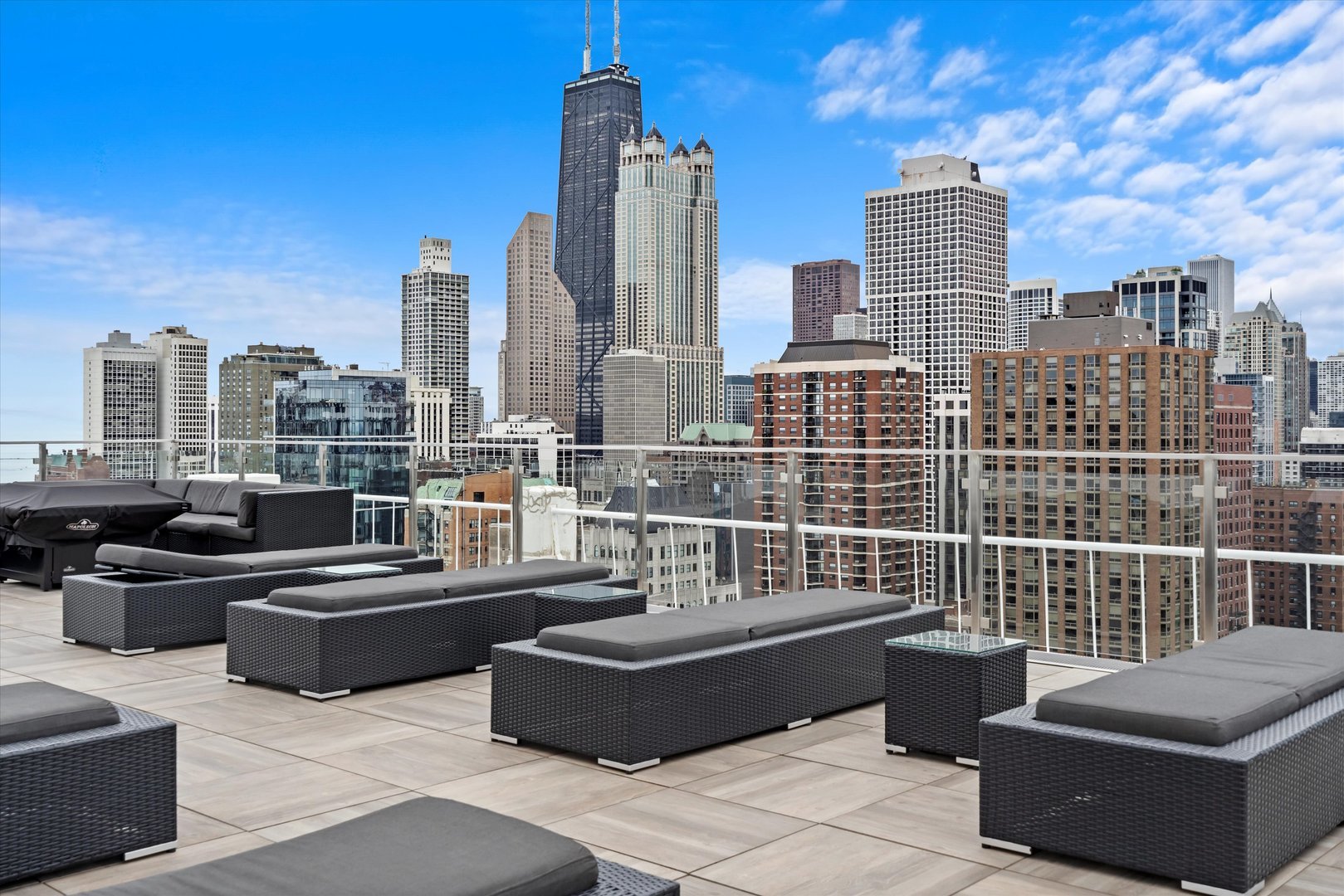 1255 N Sandburg Terrace Unit: 305