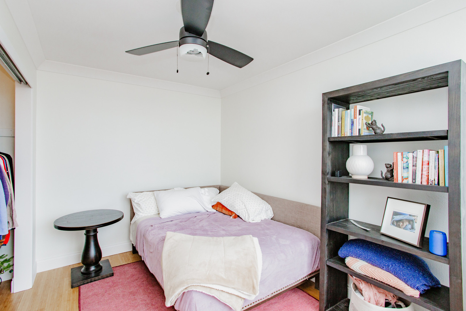 655 W IRVING PARK Road Unit: 5104
