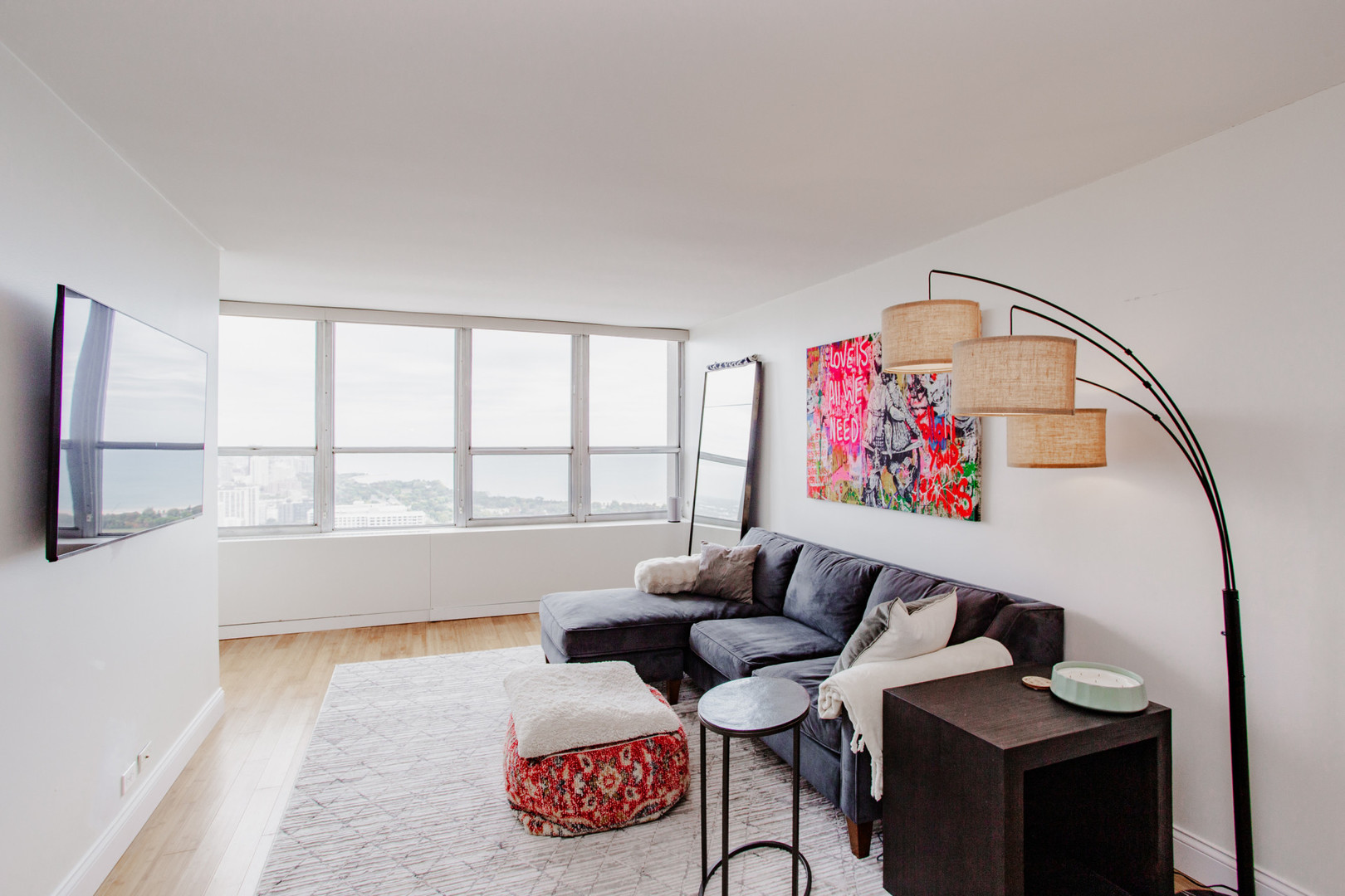 655 W IRVING PARK Road Unit: 5104