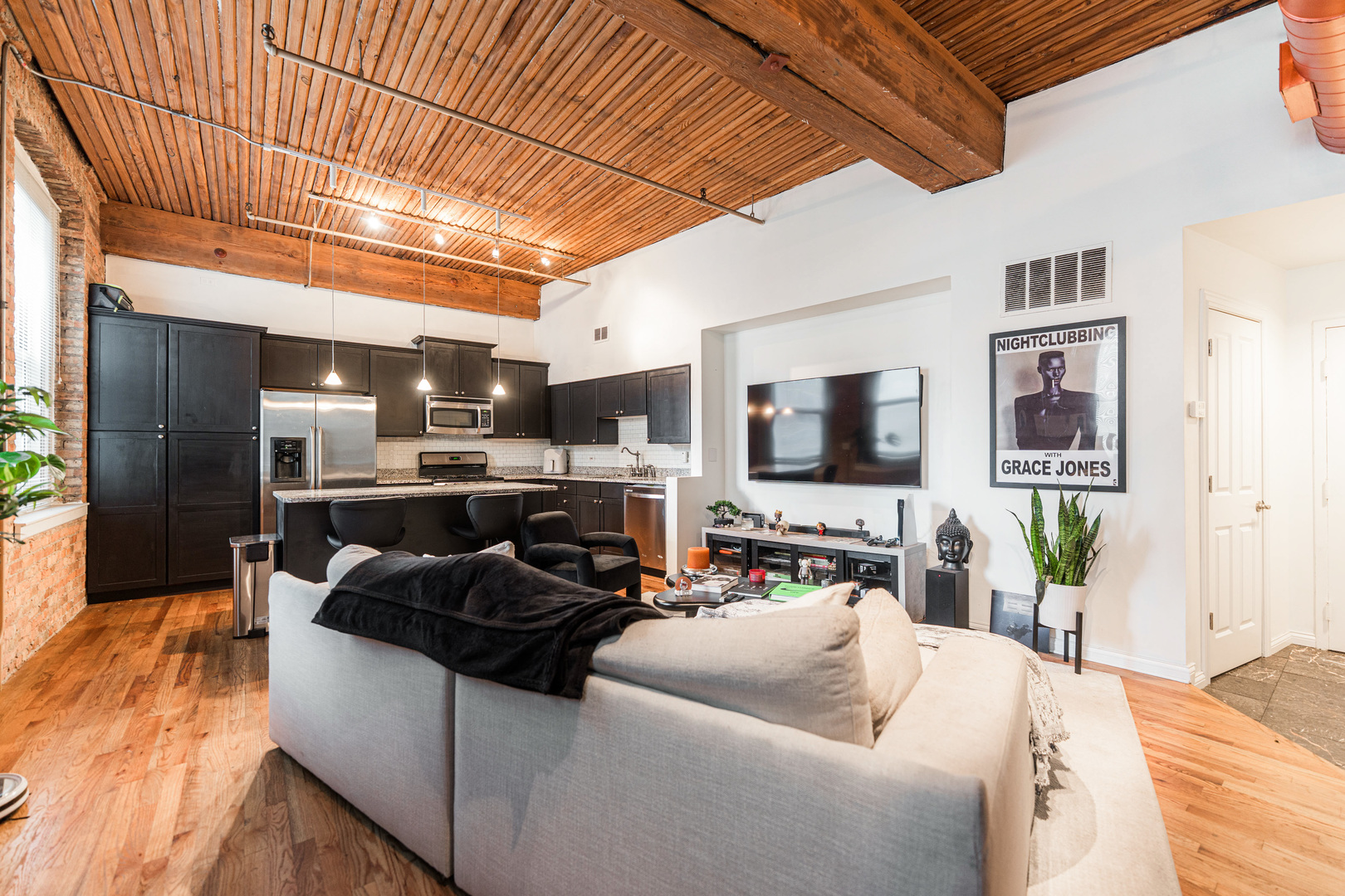 900 S Wabash Avenue Unit: 505