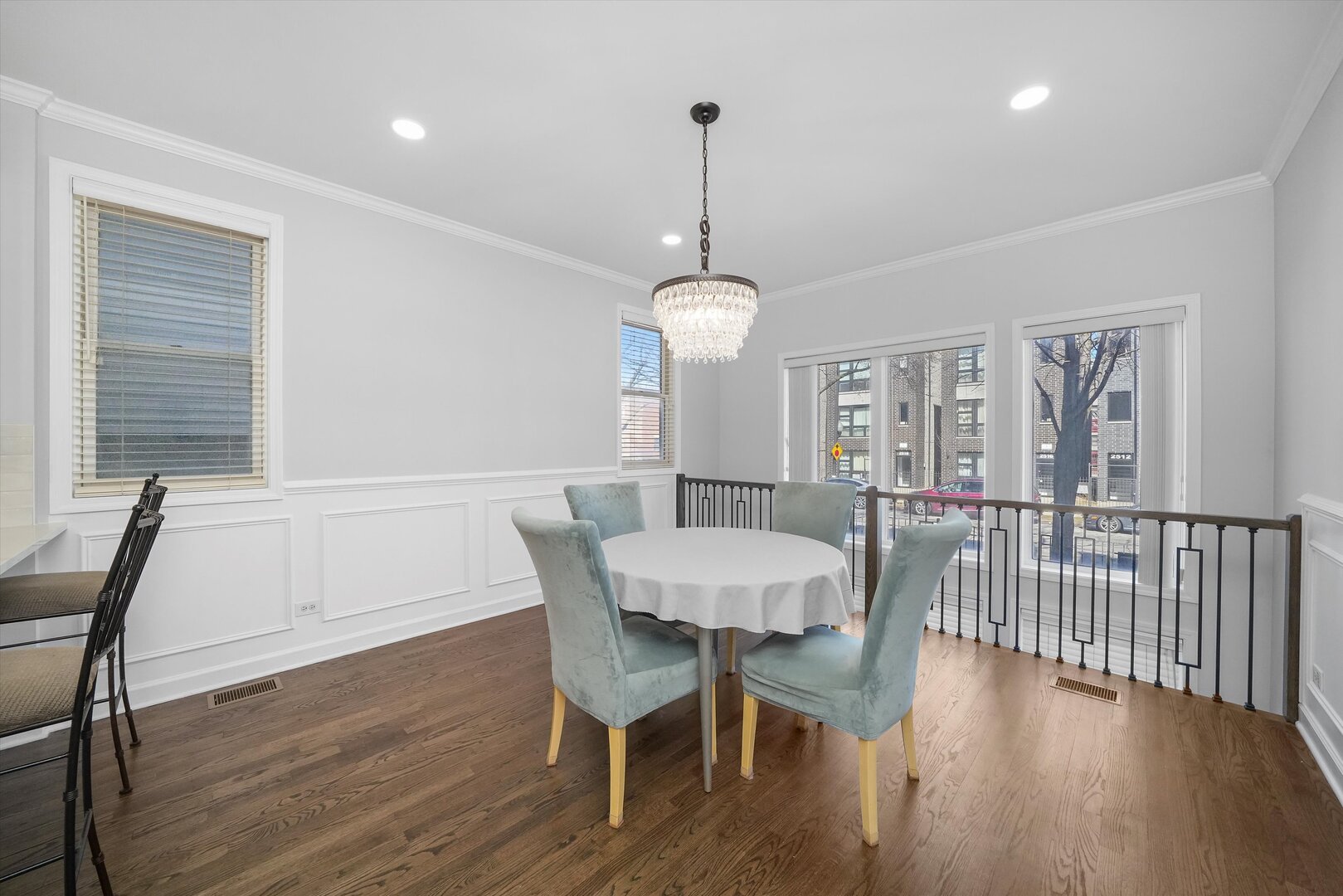 2515 W Harrison Street Unit: 1