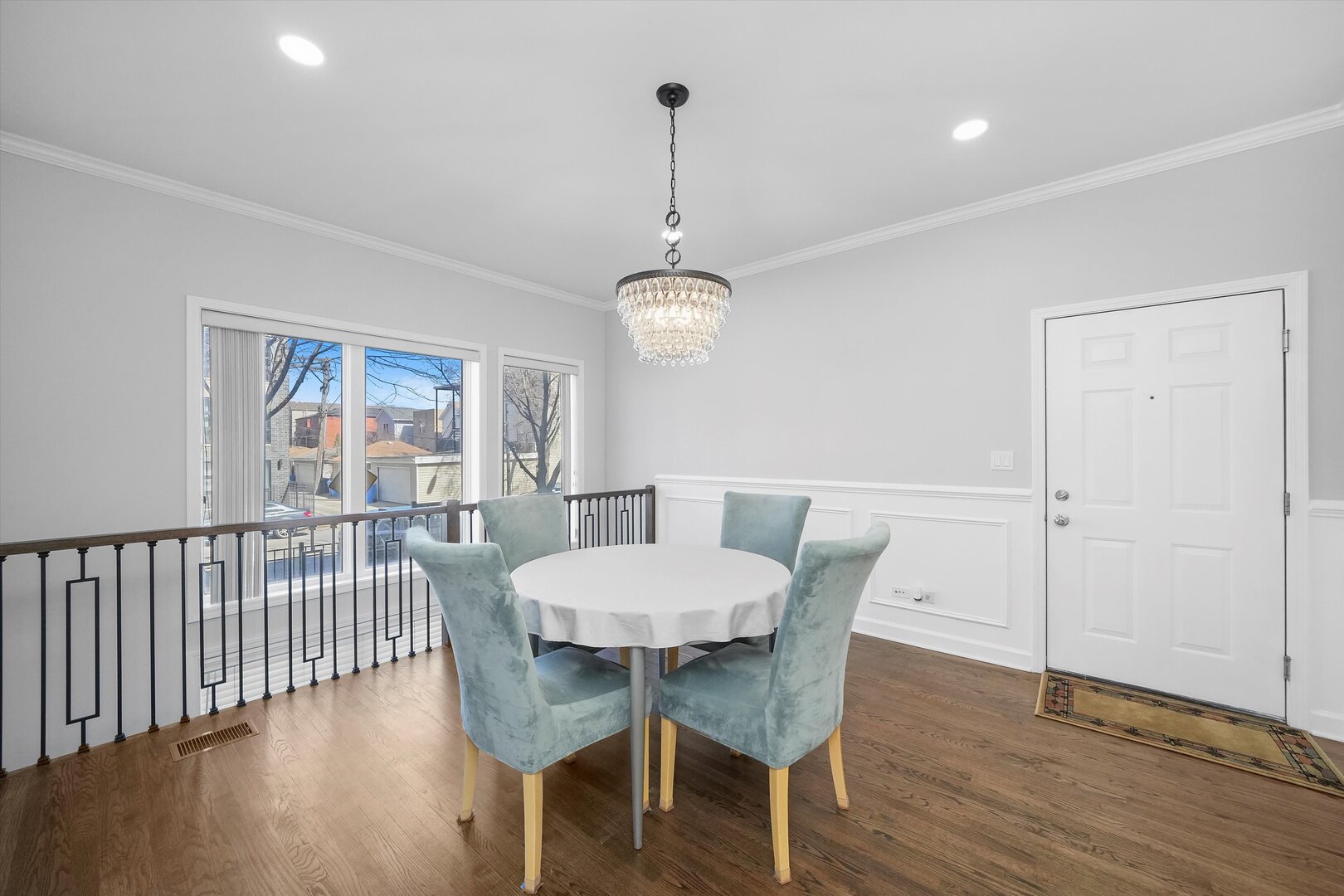 2515 W Harrison Street Unit: 1