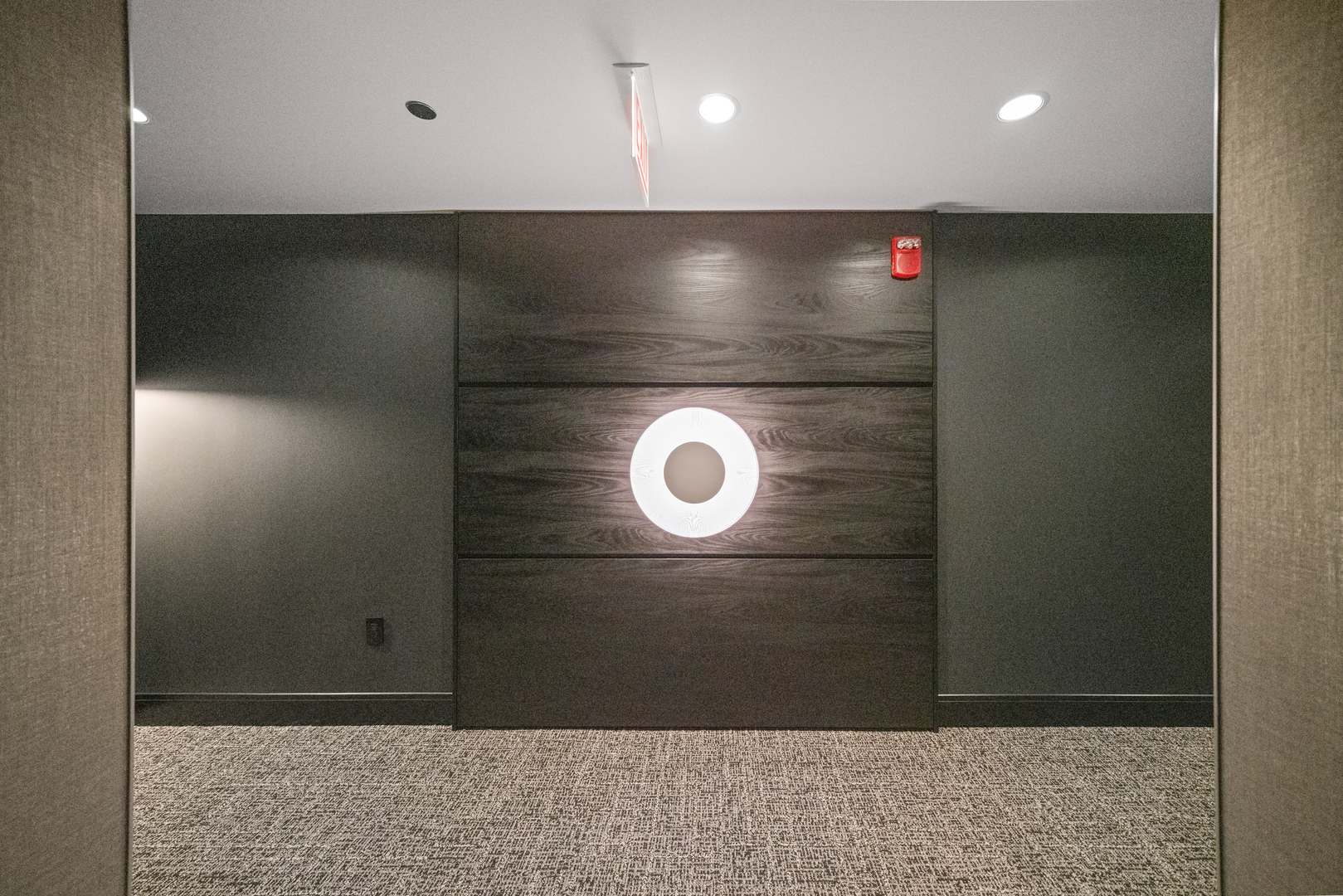 366 W Superior Street Unit: 604