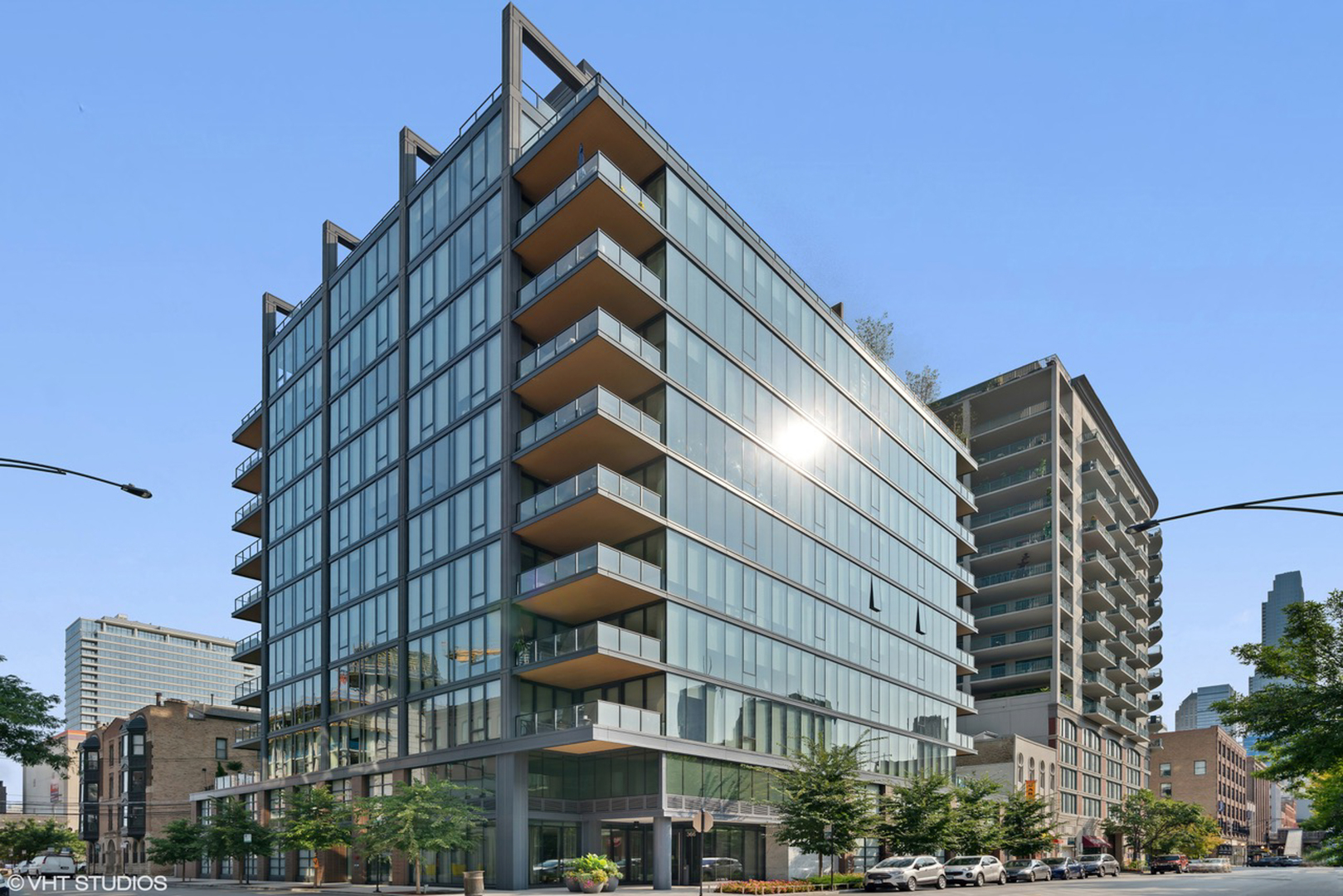 366 W Superior Street Unit: 604