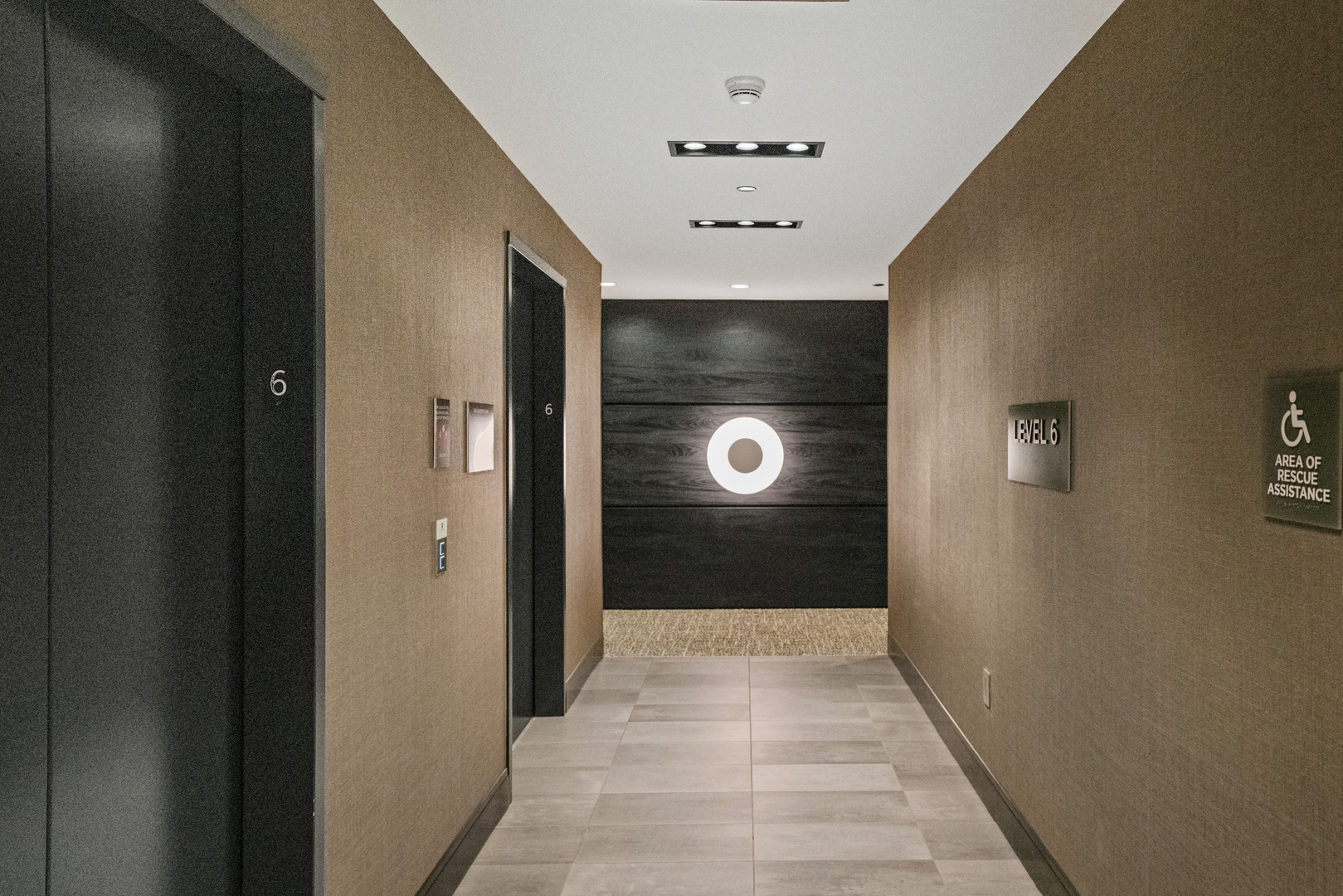 366 W Superior Street Unit: 604