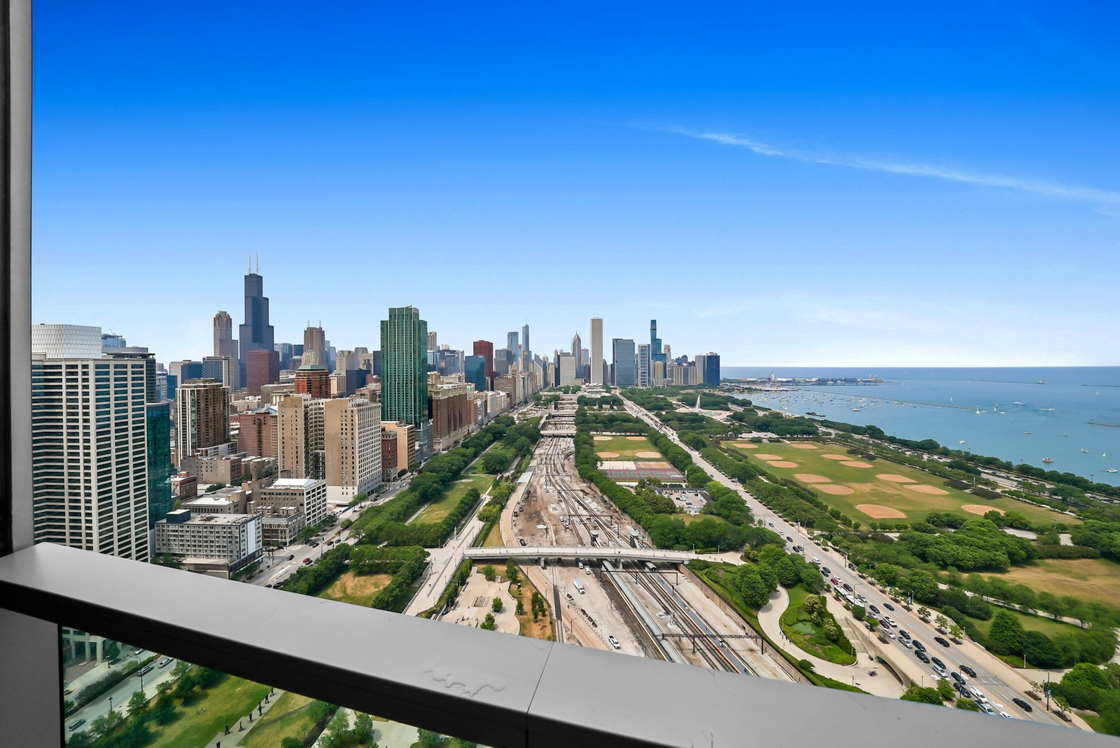 1201 S Prairie Avenue Unit: 3602