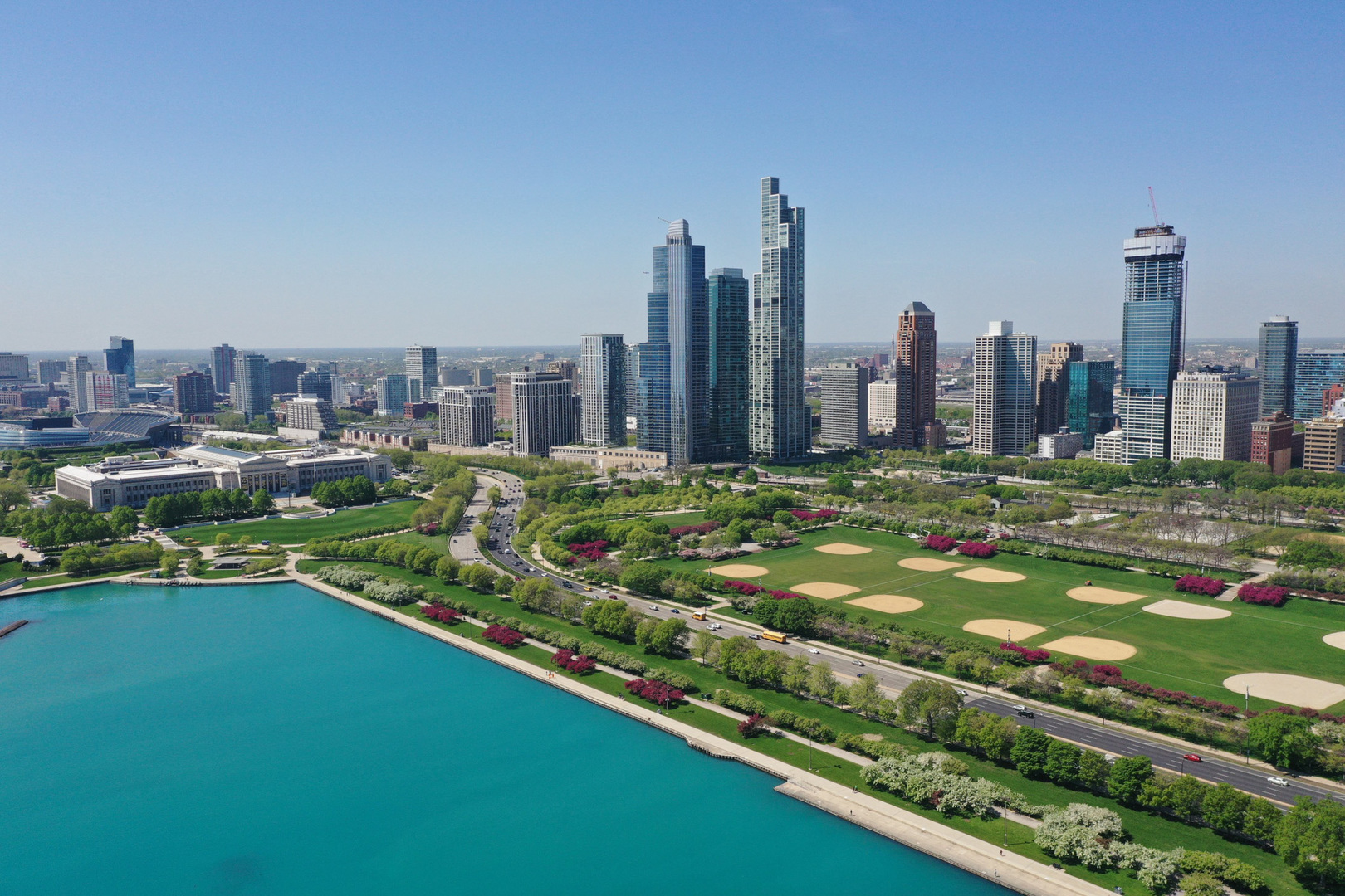 1201 S Prairie Avenue Unit: 3602