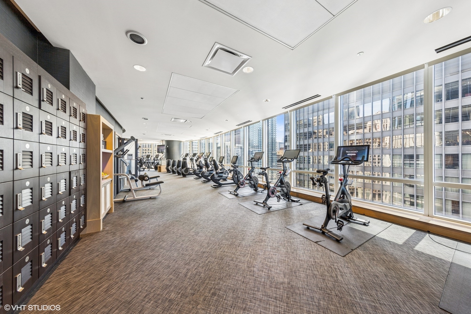 401 N Wabash Avenue Unit: 52B