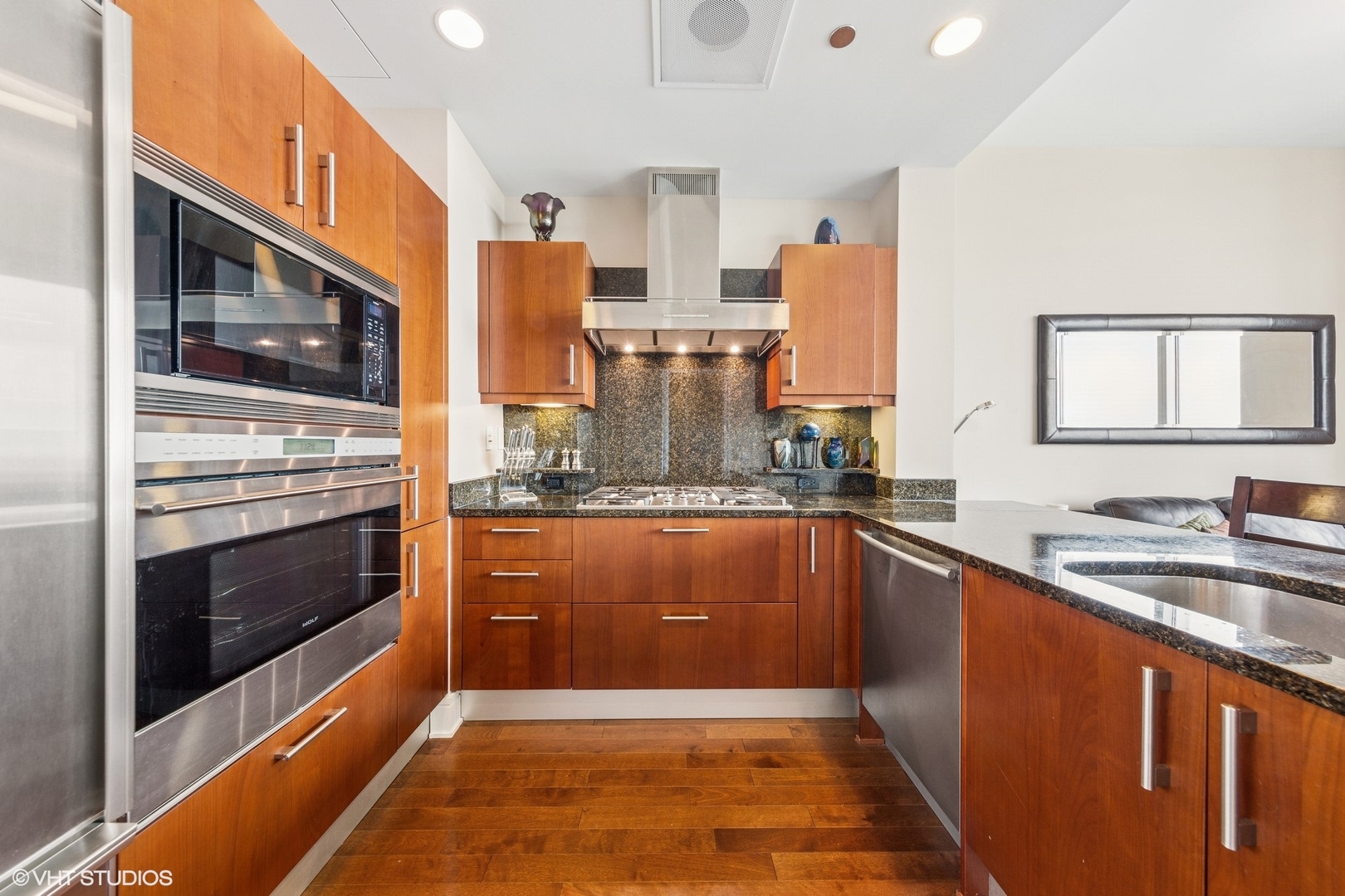 401 N Wabash Avenue Unit: 52B