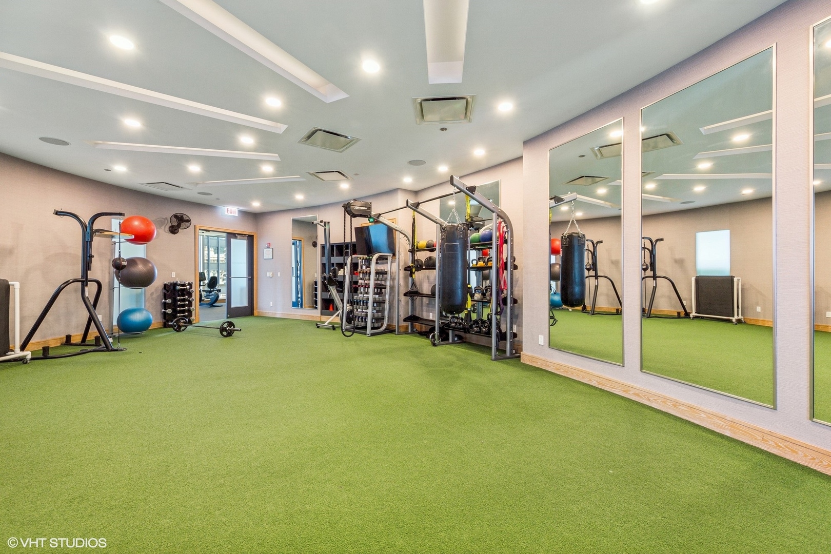 401 N Wabash Avenue Unit: 52B