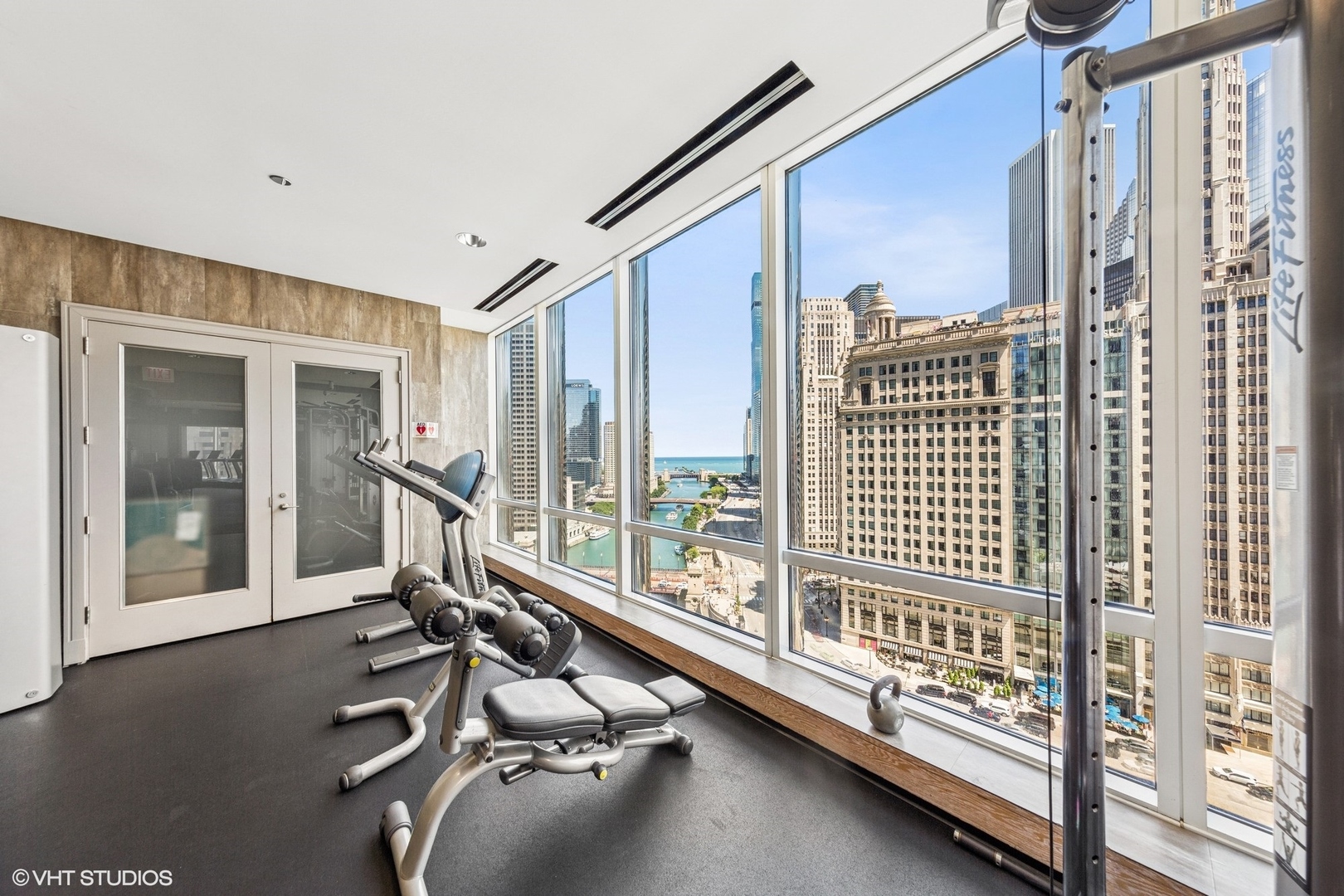 401 N Wabash Avenue Unit: 52B