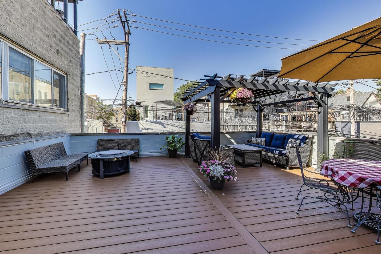 1012 N Wood Street Unit: 2