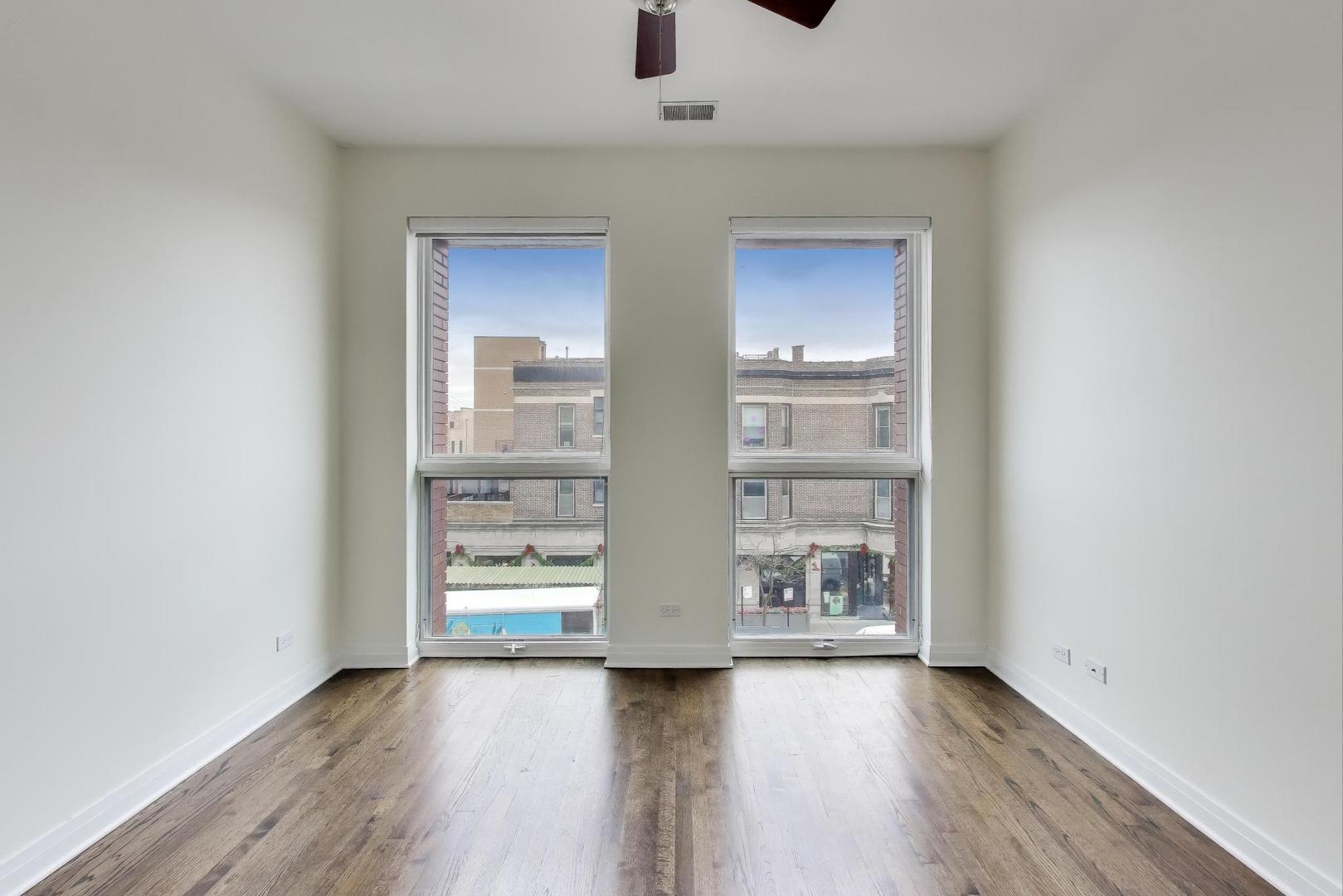 3601 N Southport Avenue Unit: 3A