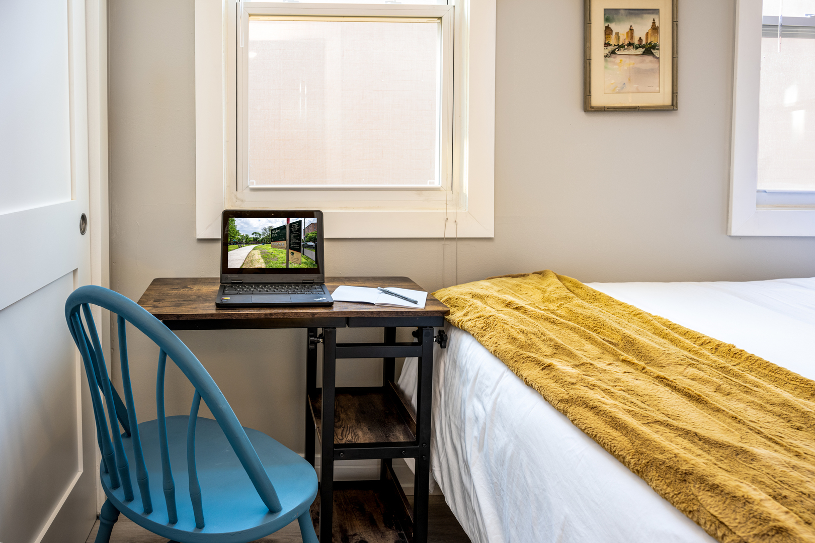 1437 N WICKER PARK Avenue