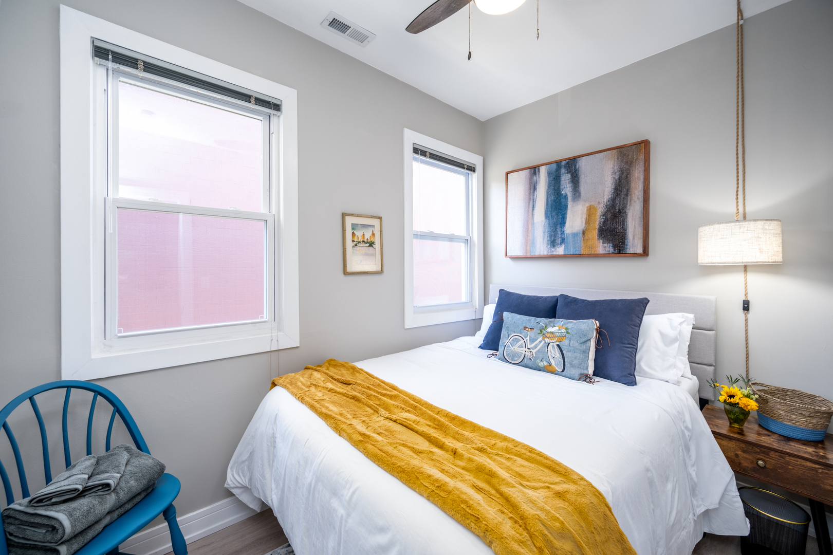 1437 N WICKER PARK Avenue