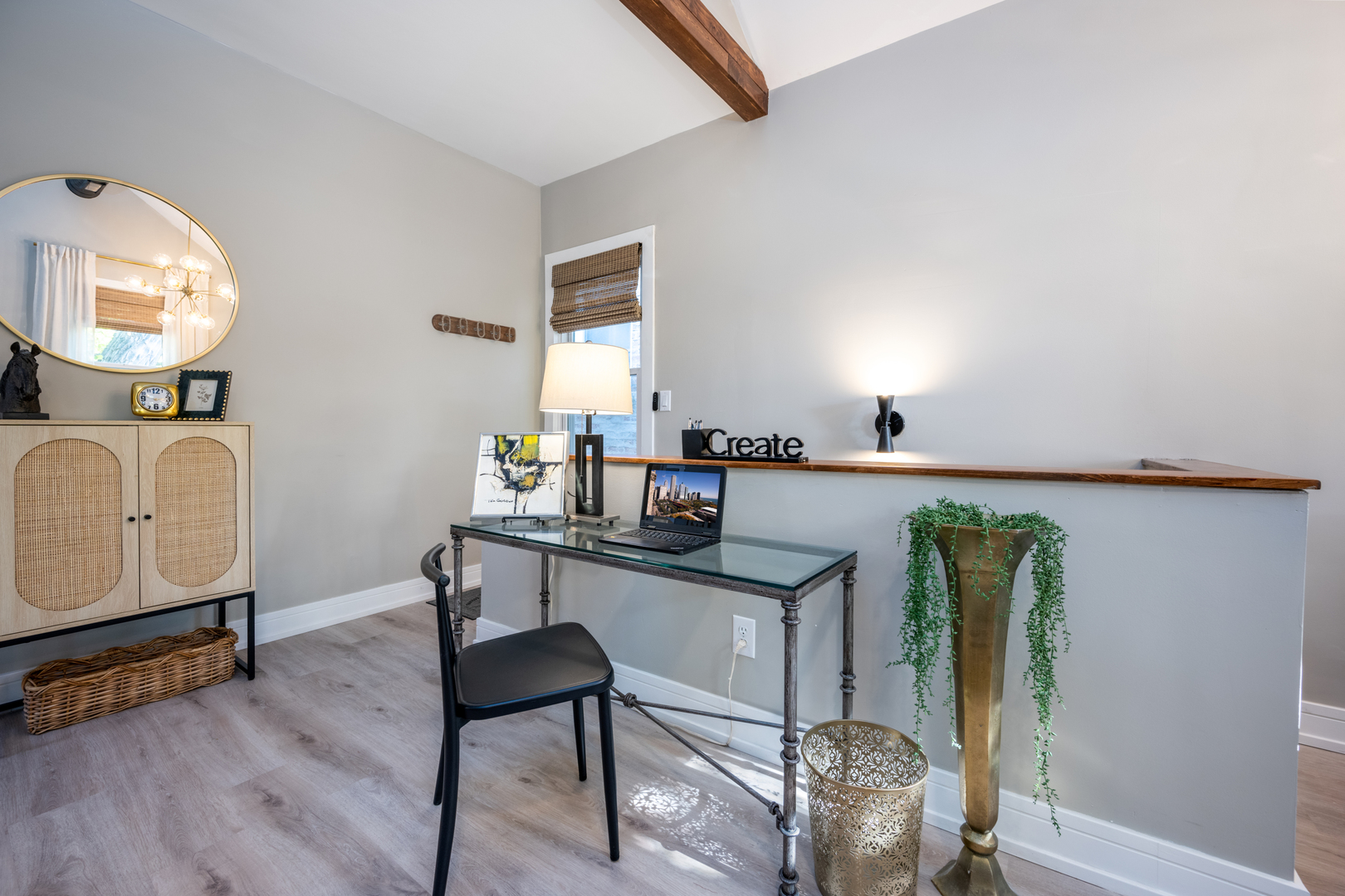 1437 N WICKER PARK Avenue