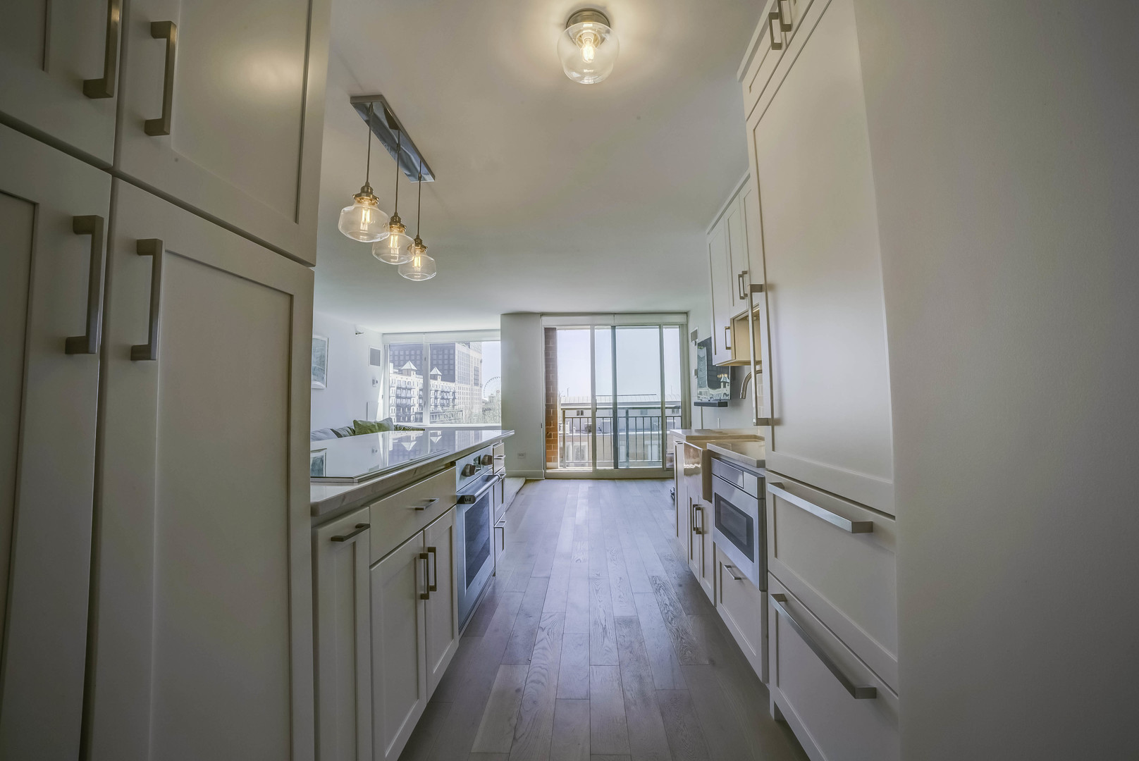 440 N Mcclurg Court Unit: 513