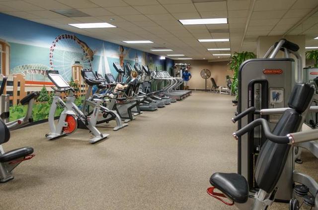 440 N Mcclurg Court Unit: 513