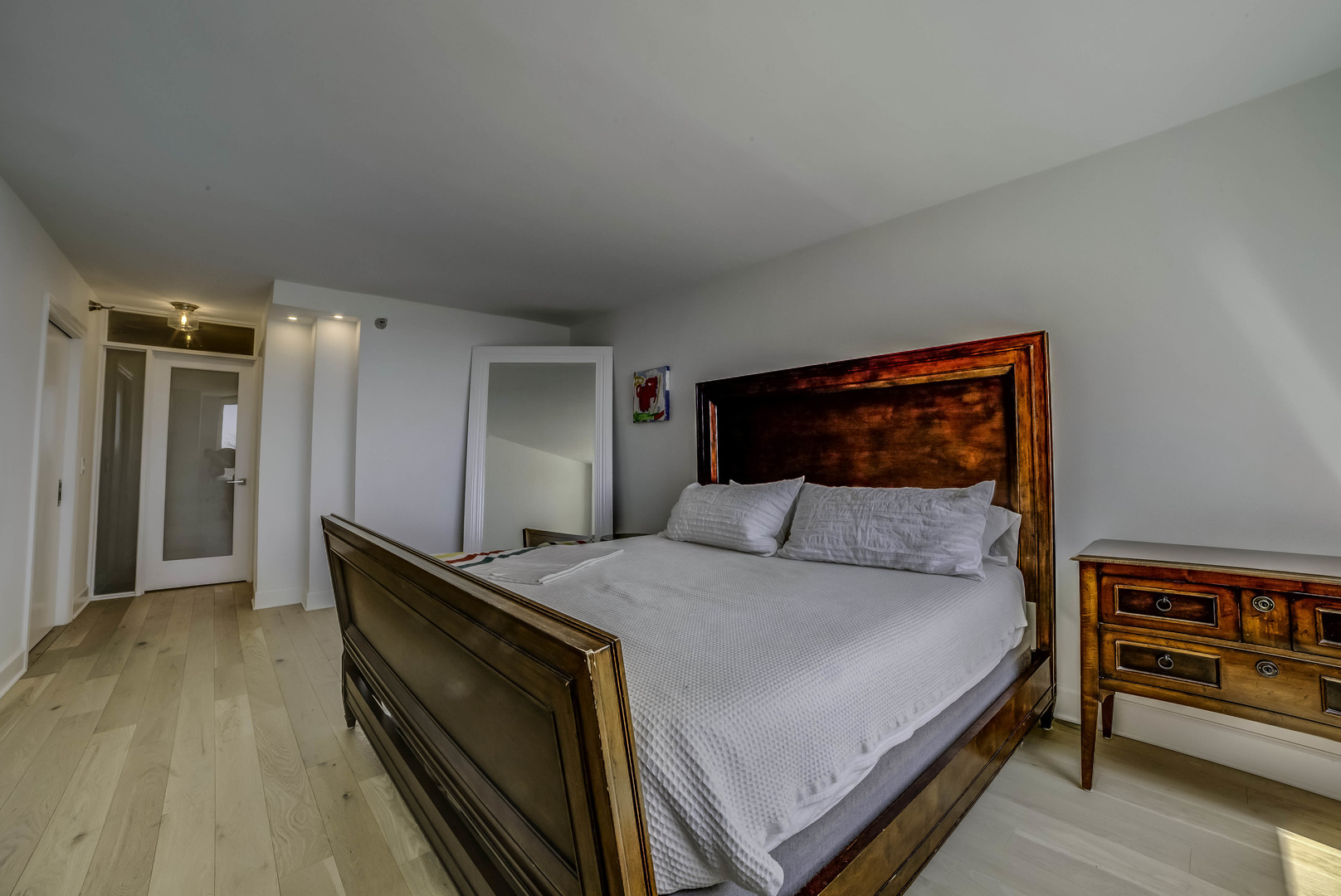 440 N Mcclurg Court Unit: 513