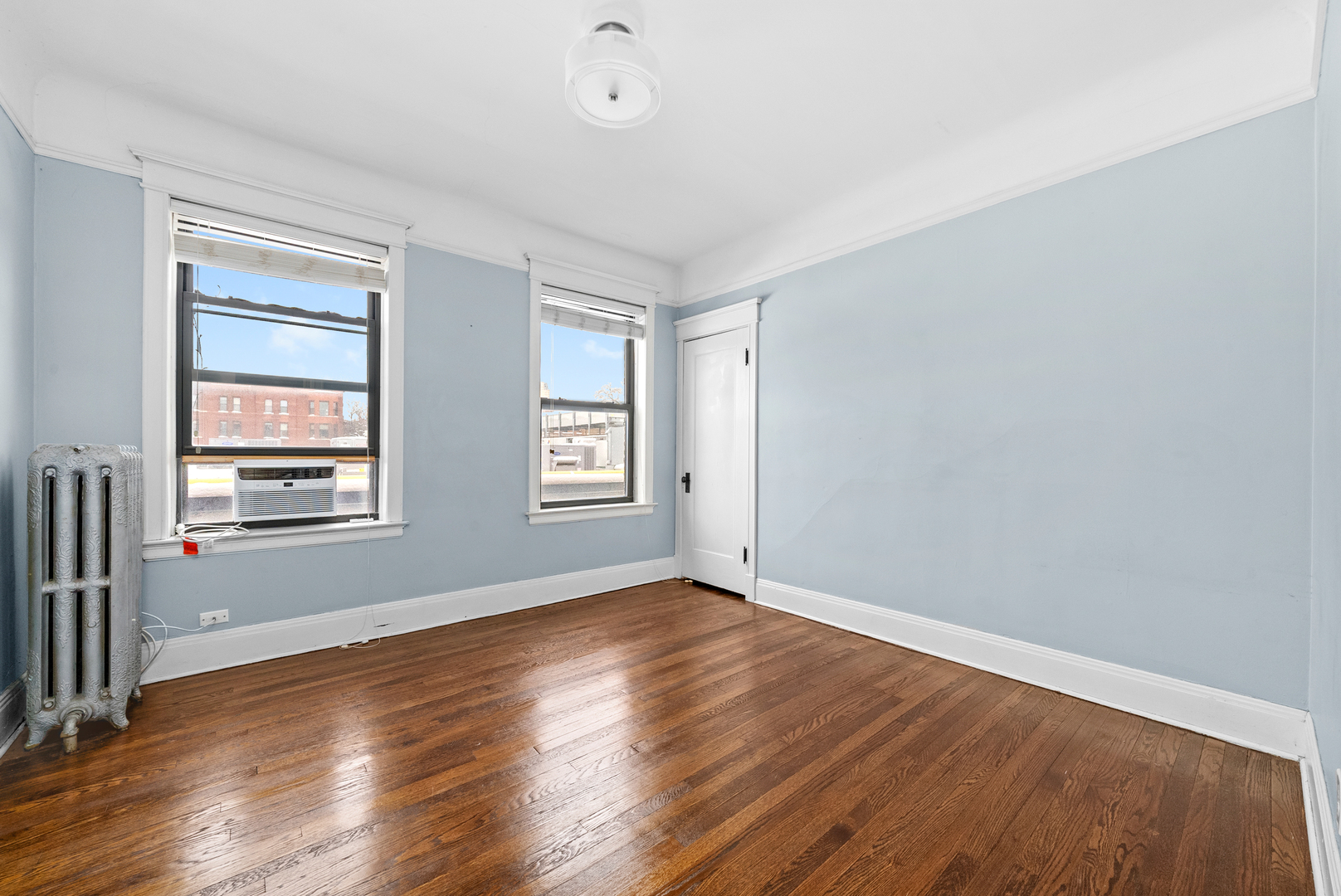 823 W Diversey Parkway Unit: 2