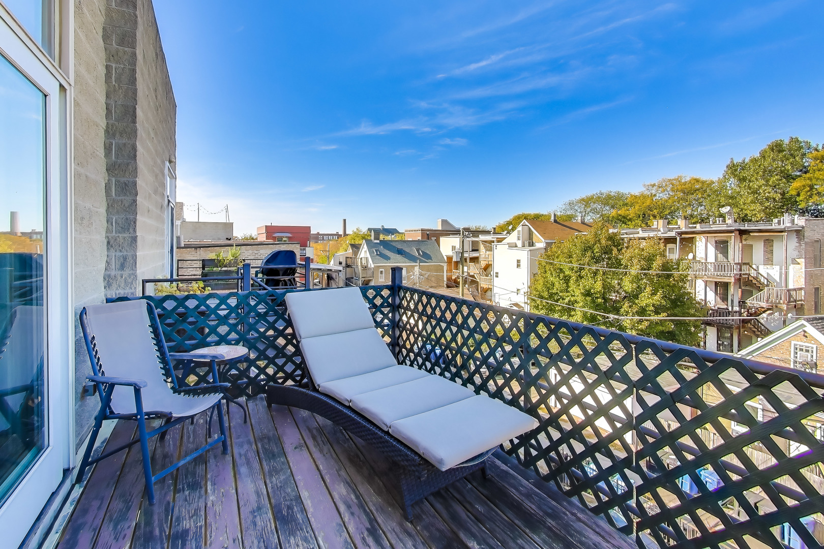 2134 W Crystal Street Unit: 3