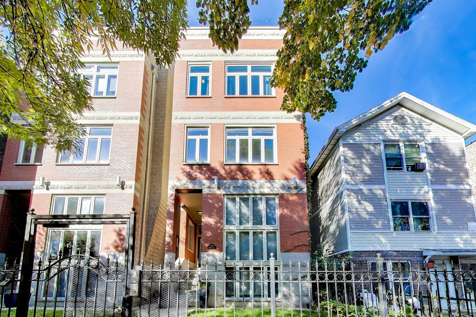 2134 W Crystal Street Unit: 3