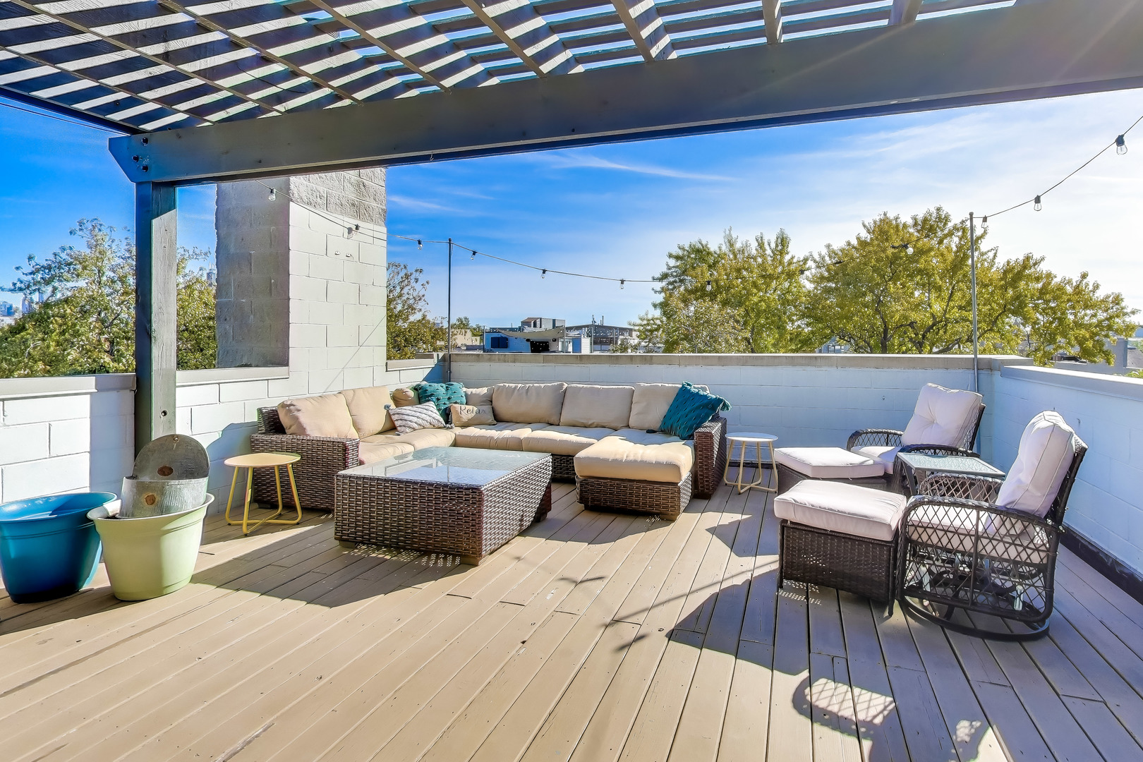 2134 W Crystal Street Unit: 3