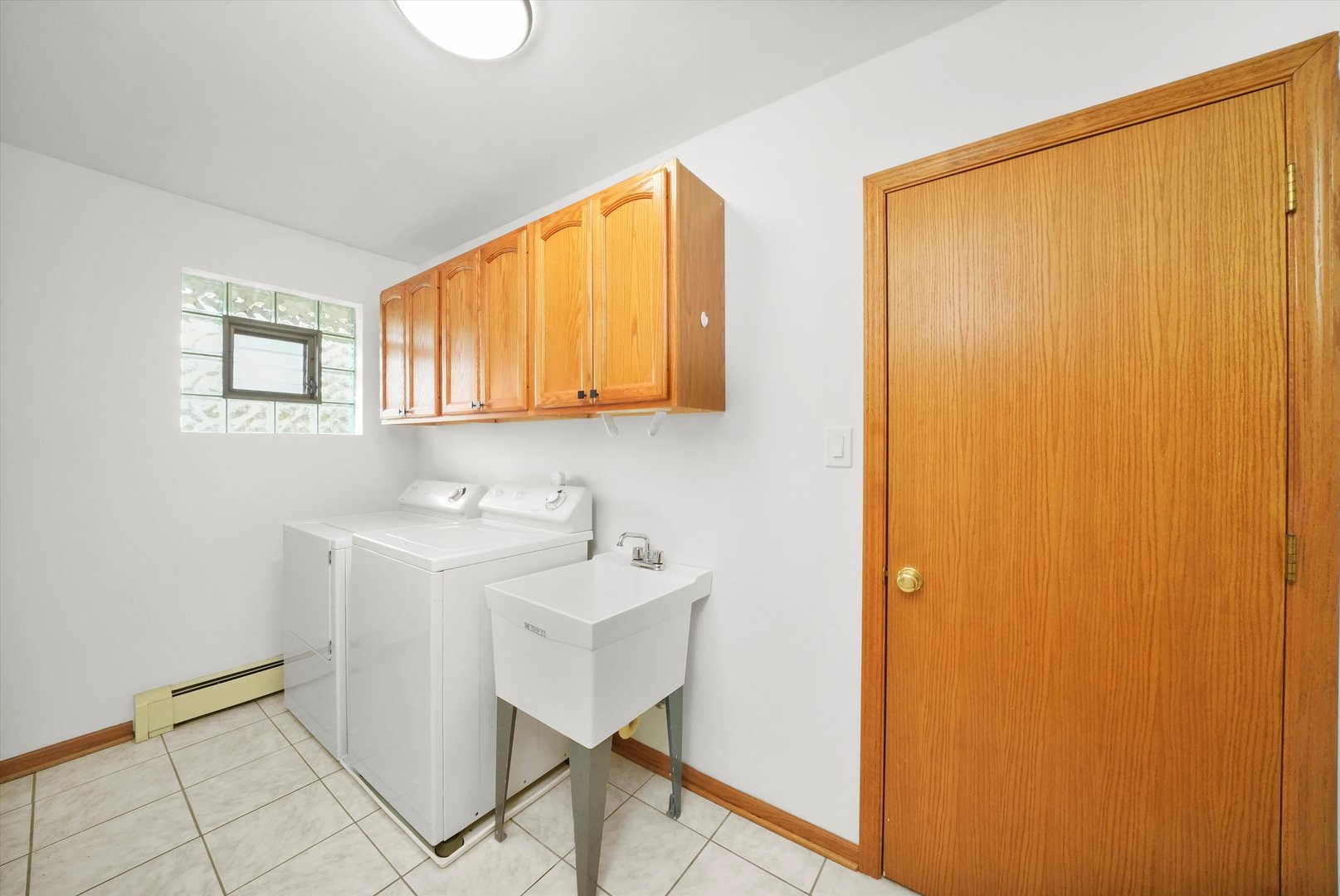 9016 W 140th Street W Unit: 3A