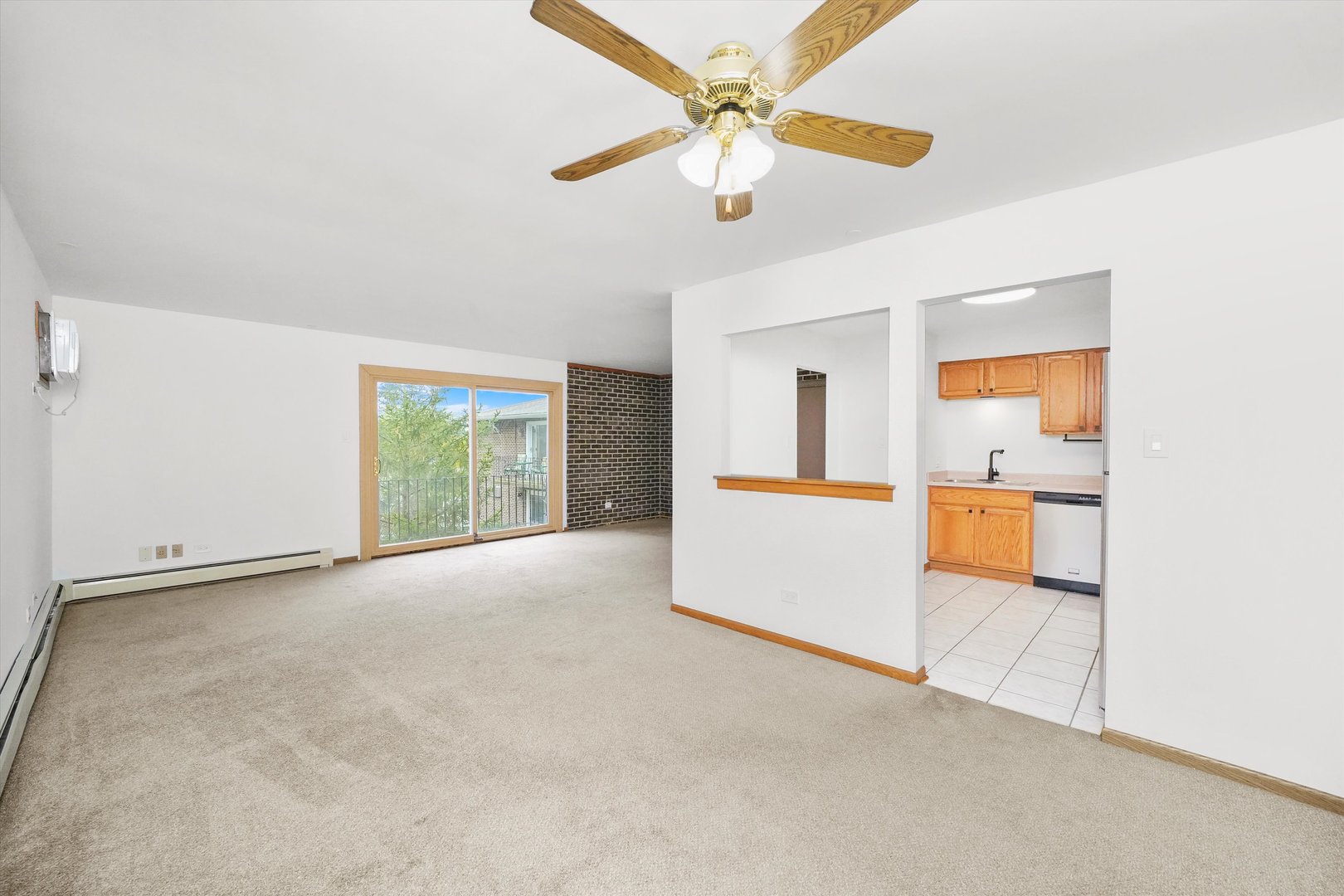 9016 W 140th Street W Unit: 3A