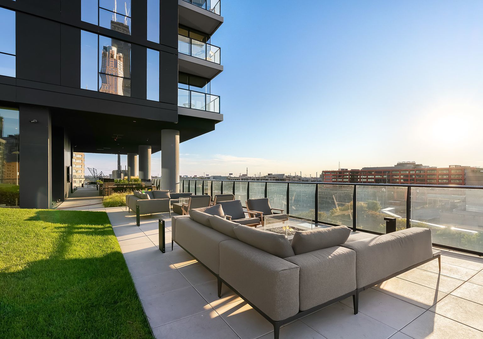 234 W Polk Street Unit: 3806