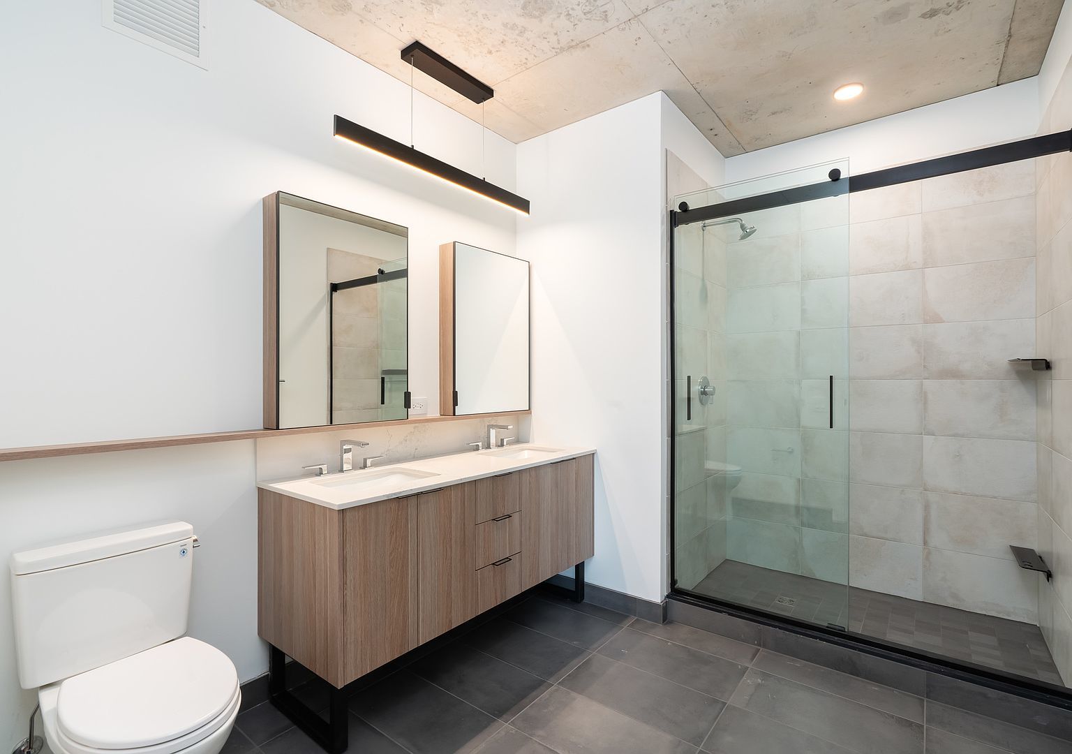 234 W Polk Street Unit: 3806