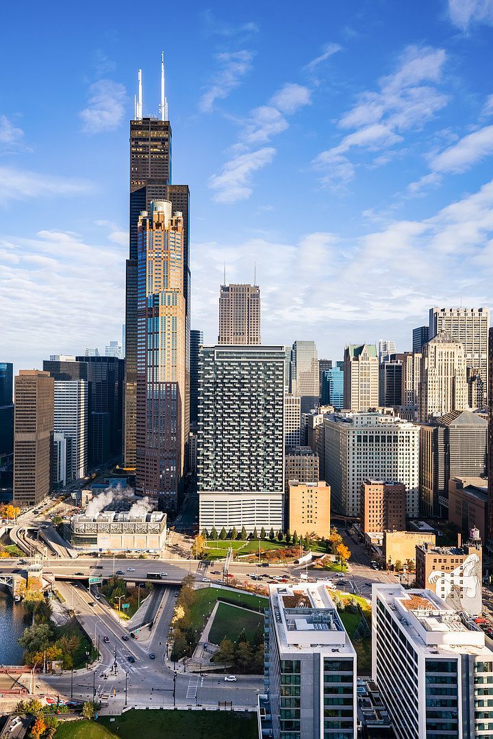 234 W Polk Street Unit: 3806