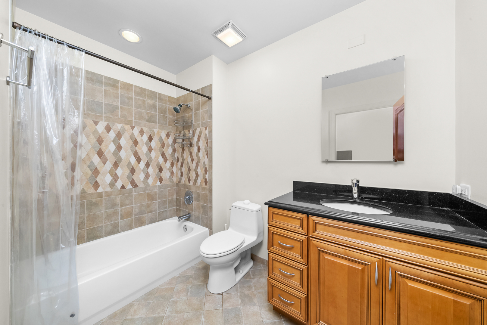 1235 S PRAIRIE Avenue Unit: 2101