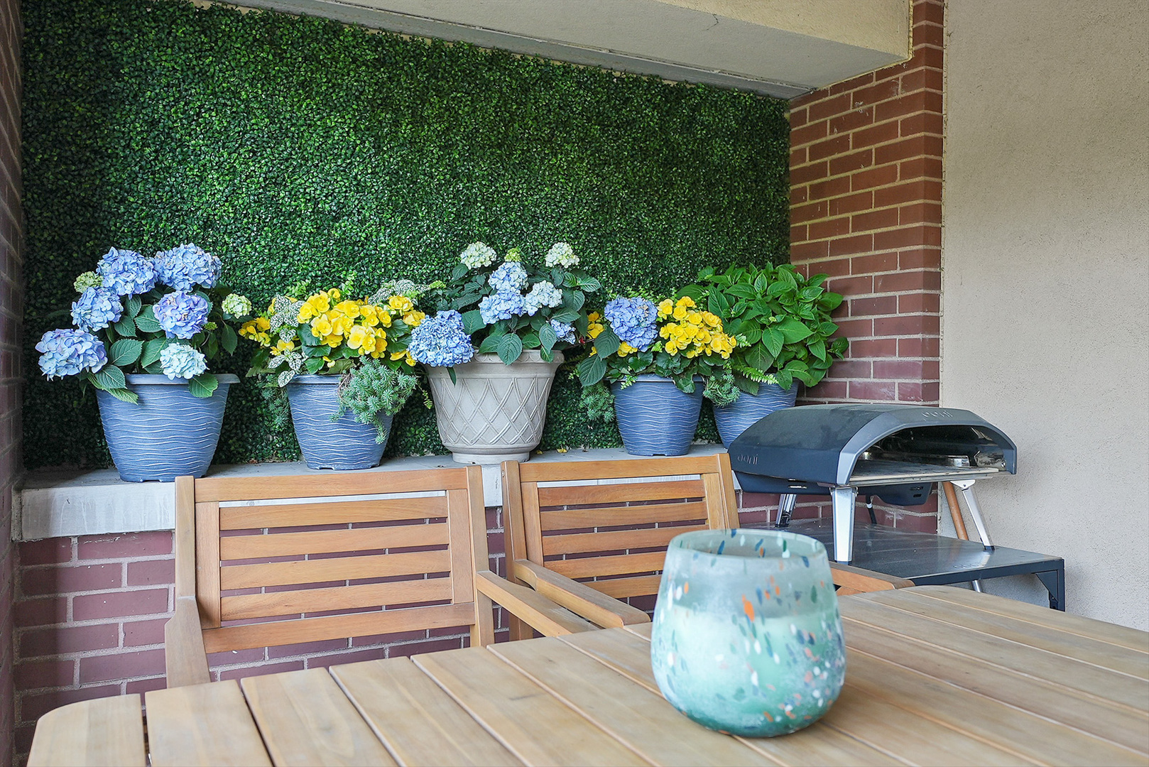 437 W North Avenue Unit: 203