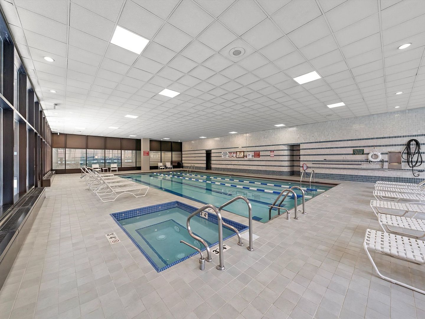 211 E Ohio Street Unit: 307