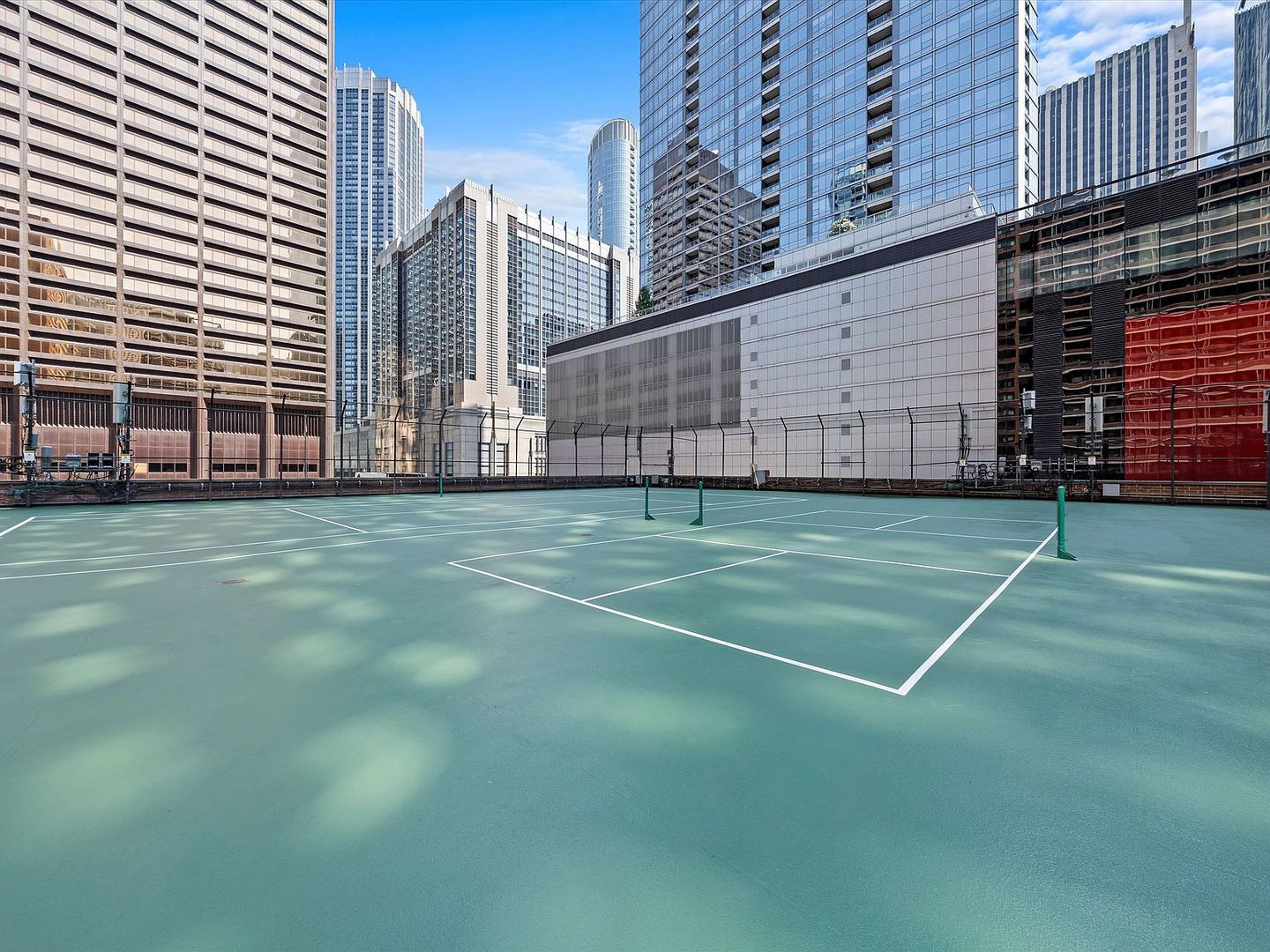 211 E Ohio Street Unit: 307