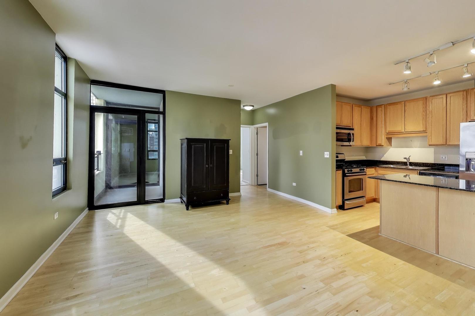 1255 S STATE Street Unit: 1017